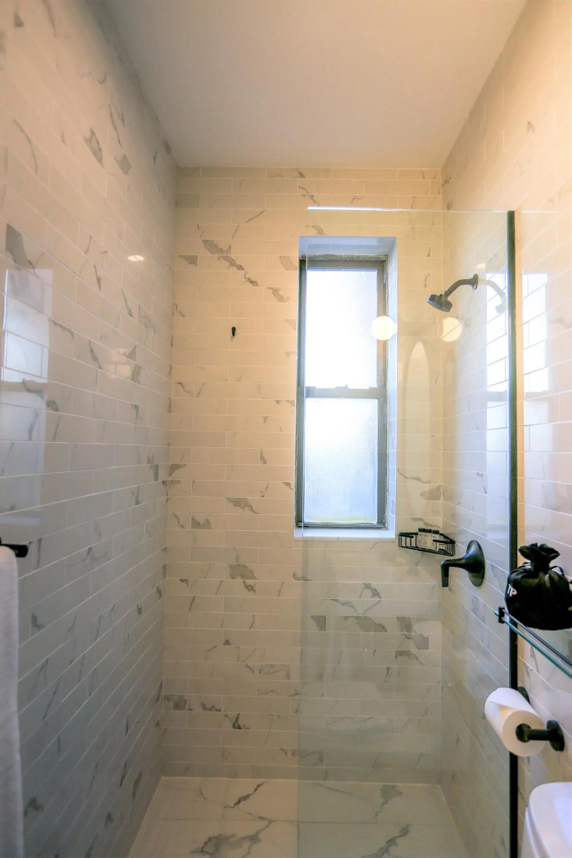 Bathroom in Washington Jefferson Hotel - Times Square North