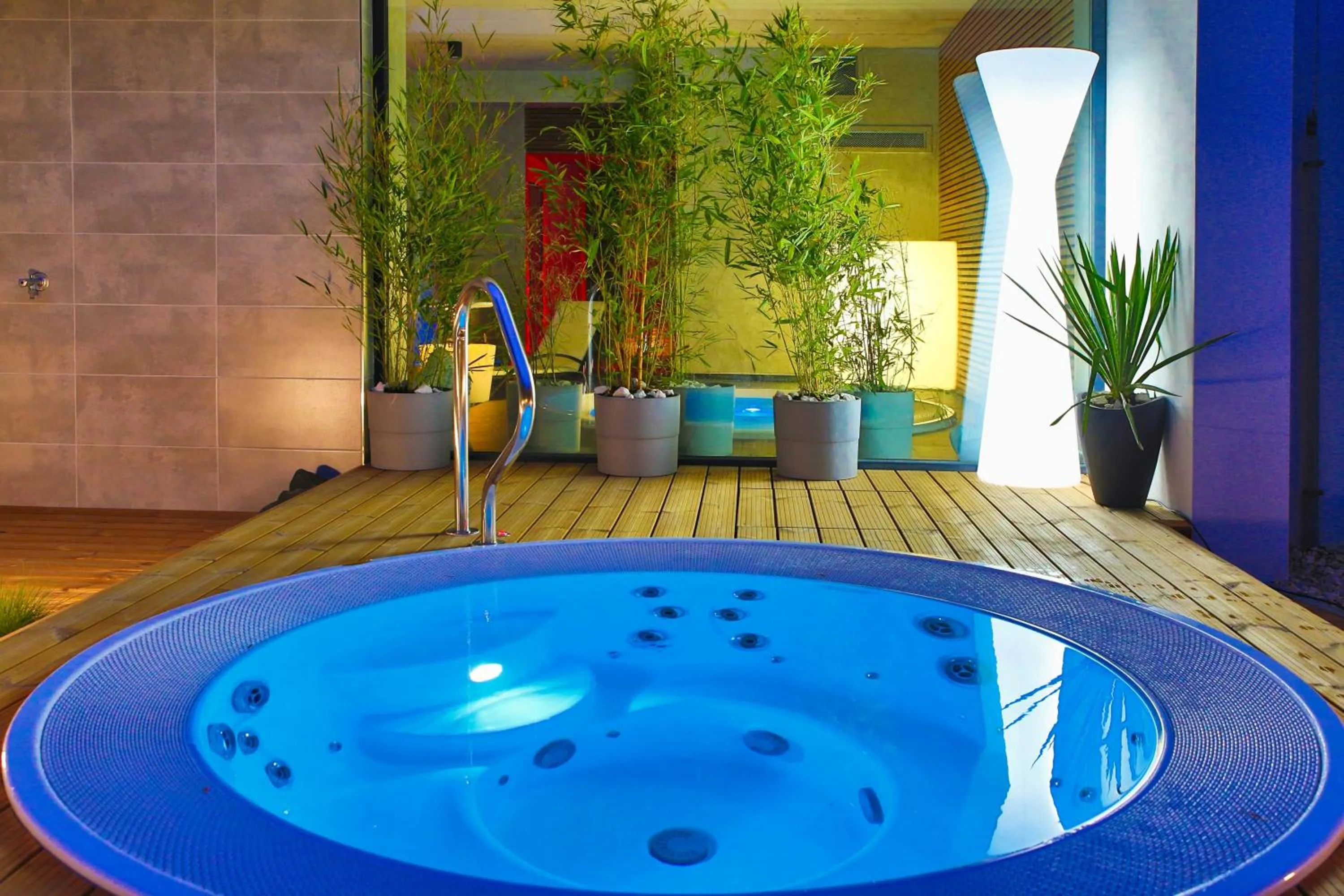 Hot Tub in Národní dům Podbořany