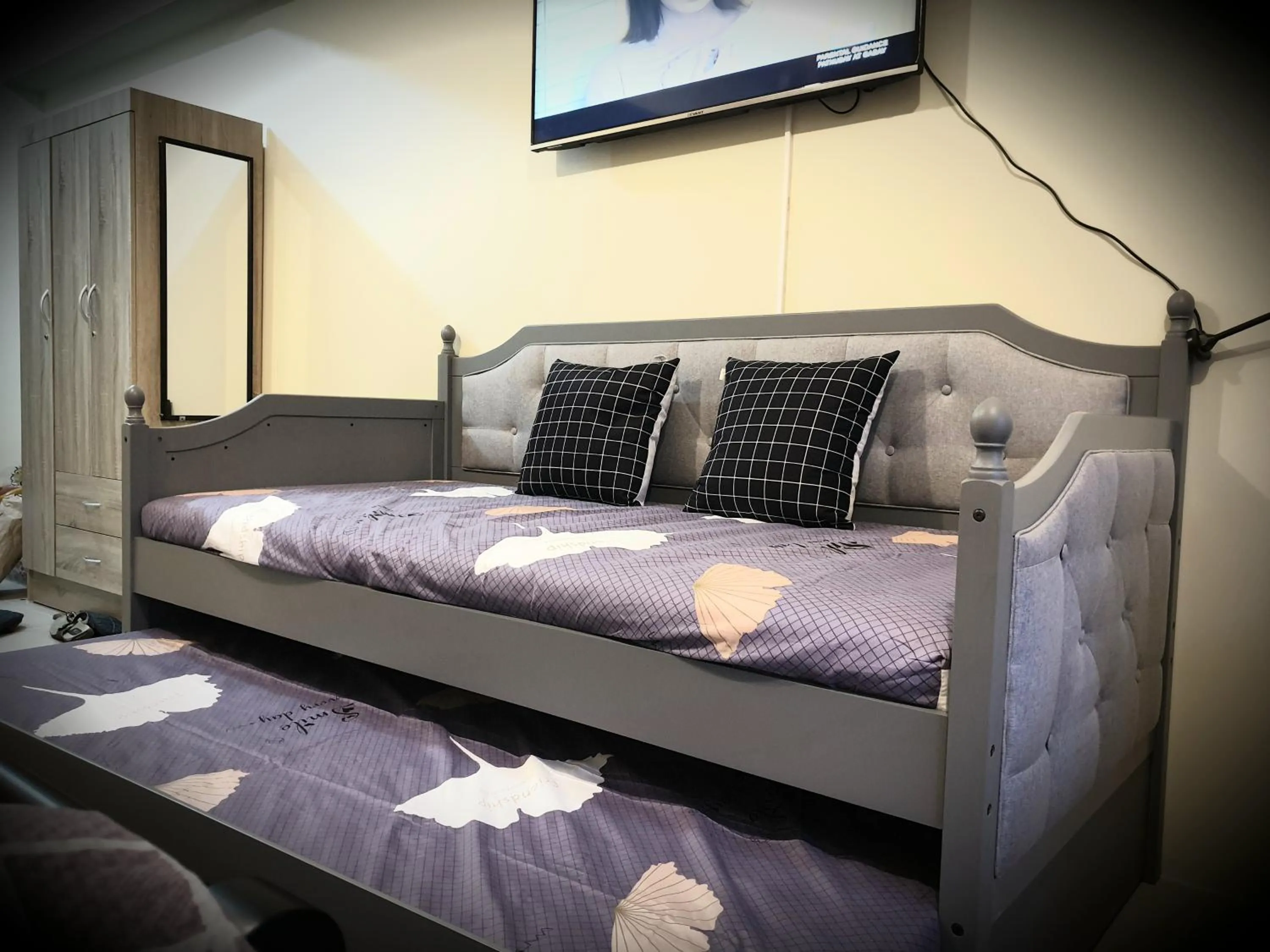 Bed in Tagaytay Serin by Bea and RM