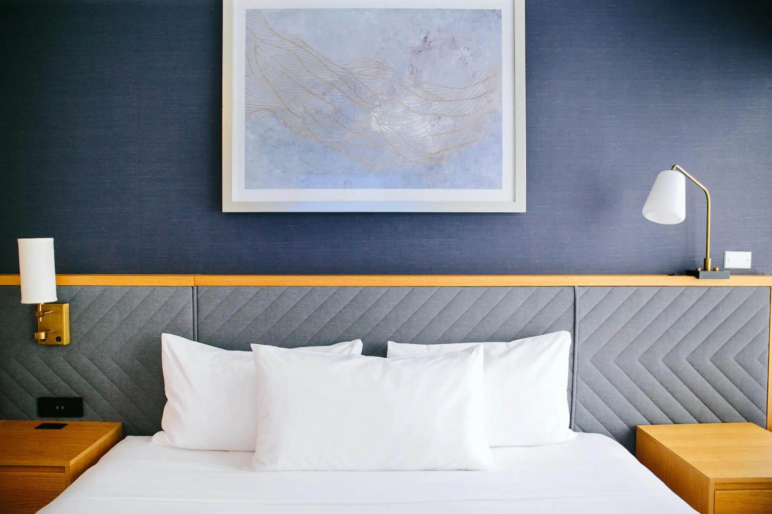 Photo of the whole room, Bed in Club Quarters Hotel White House, Washington DC