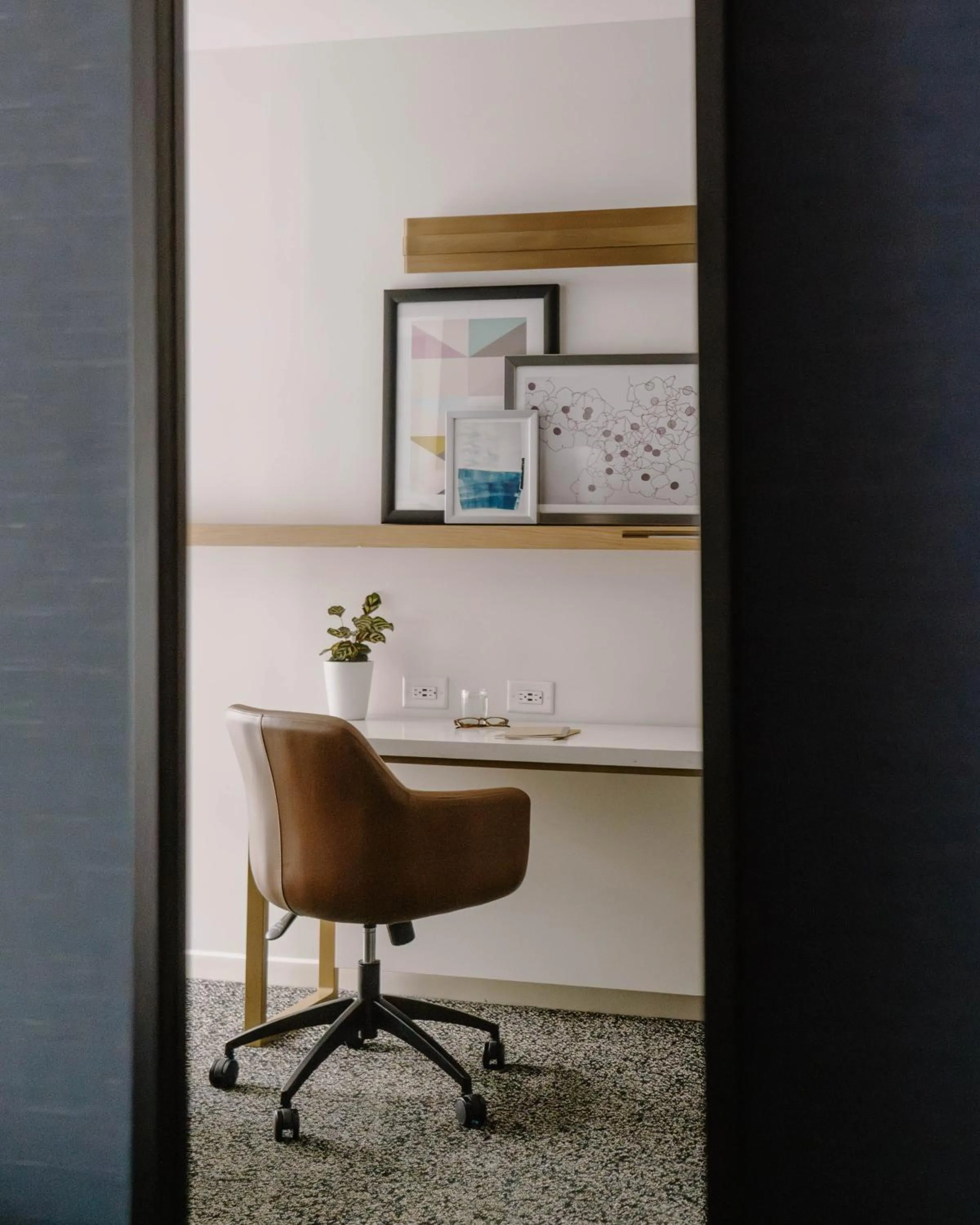 Bedroom in Club Quarters Hotel White House, Washington DC
