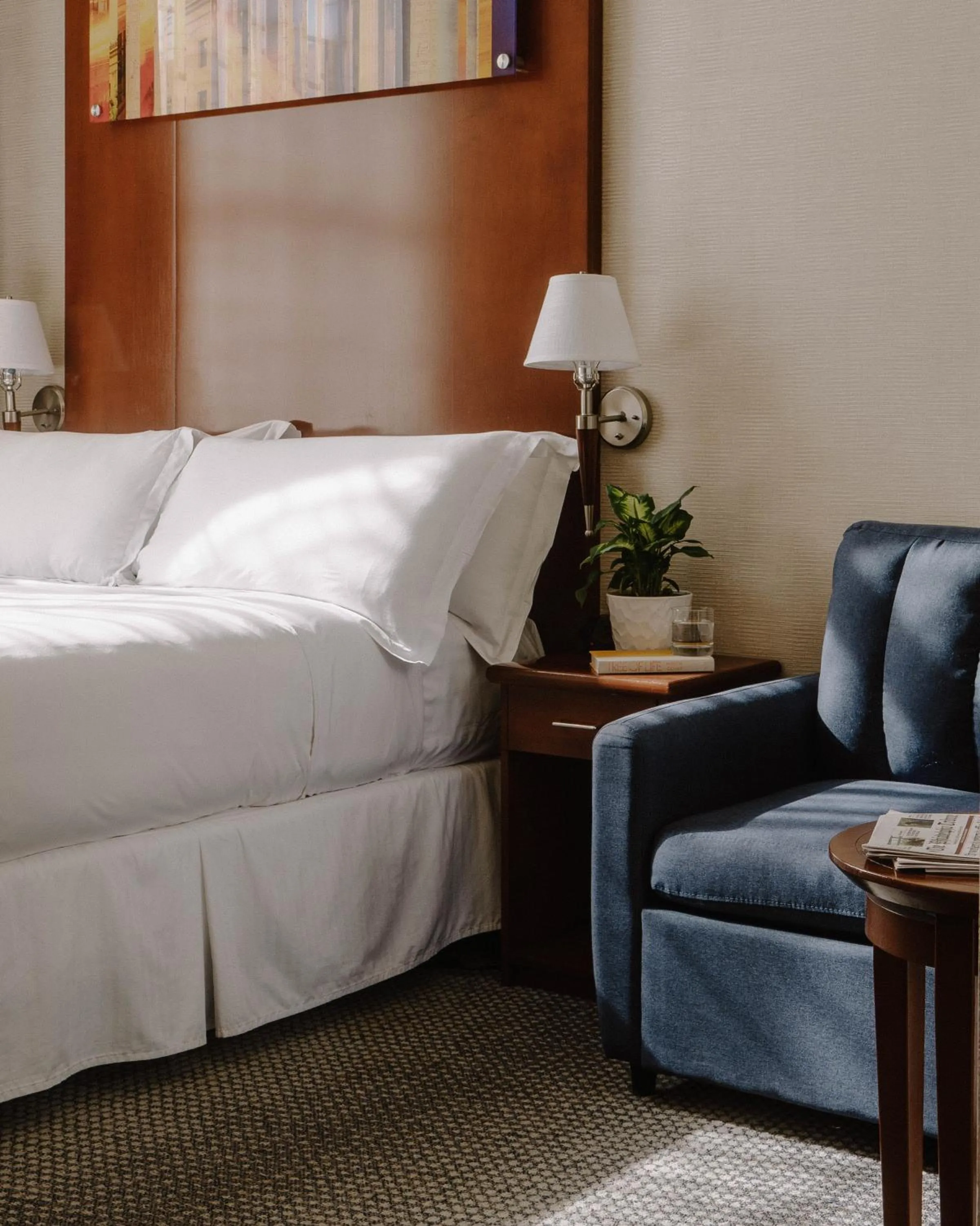 Bedroom, Bed in Club Quarters Hotel Rittenhouse Square, Philadelphia