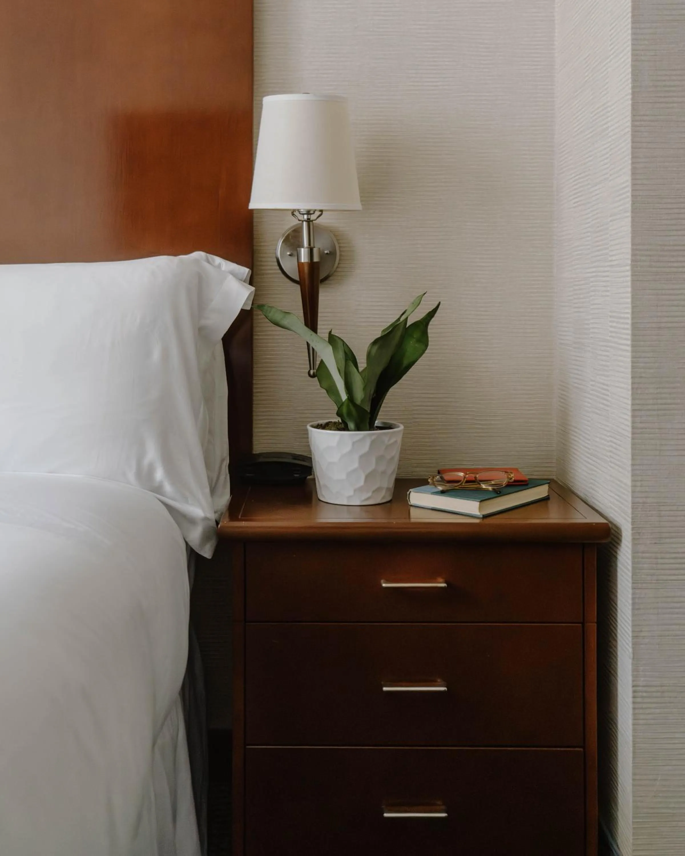 Bedroom, Bed in Club Quarters Hotel Rittenhouse Square, Philadelphia