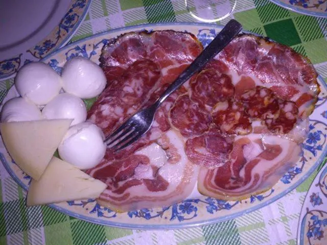 Restaurant/places to eat in Casa Vacanze - Affittacamere Il Tempone