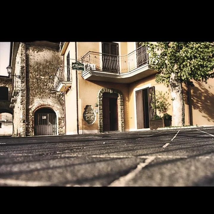 Property building in Casa Vacanze - Affittacamere Il Tempone