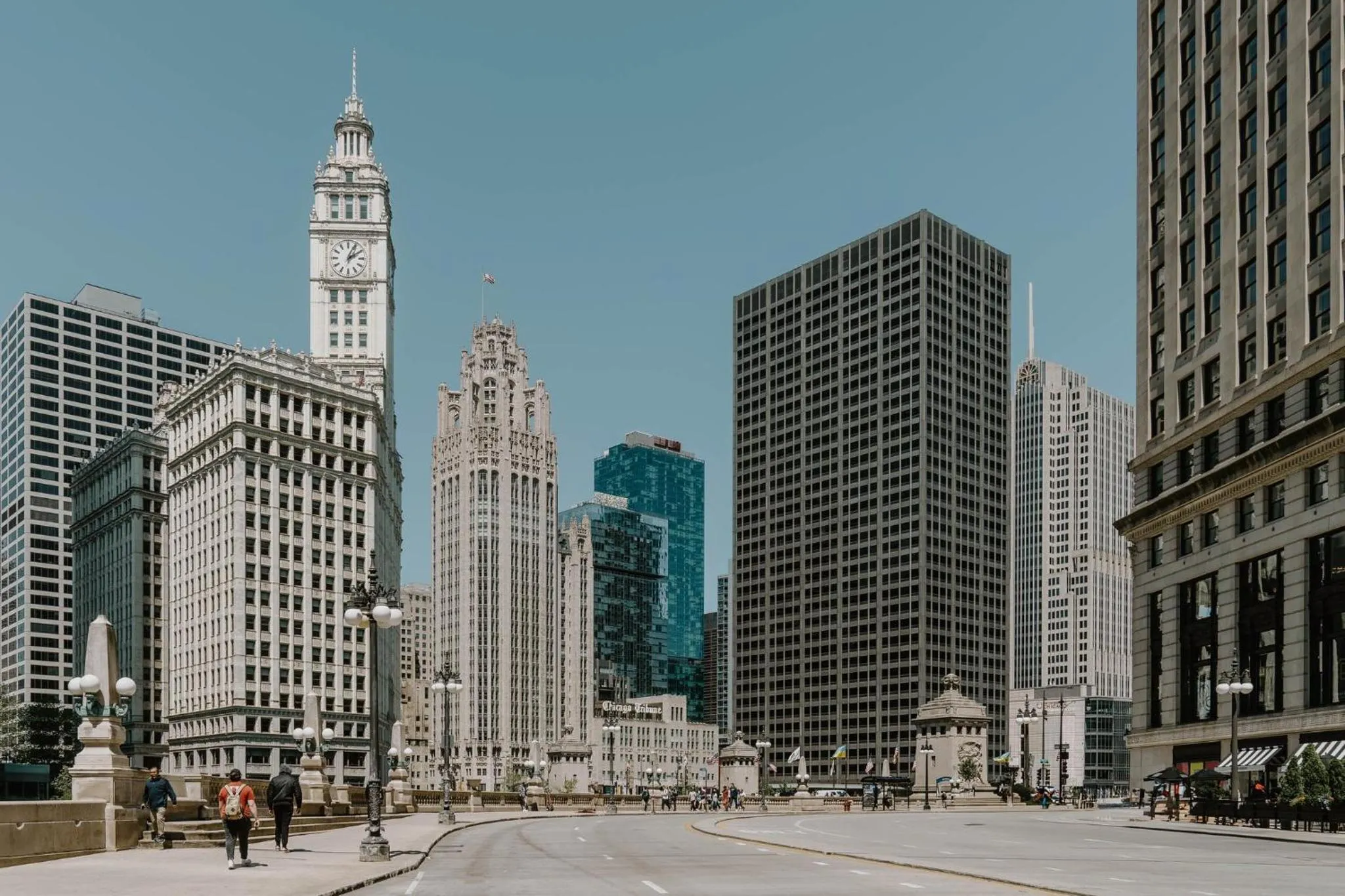 Property building in Club Quarters Hotel Wacker at Michigan, Chicago