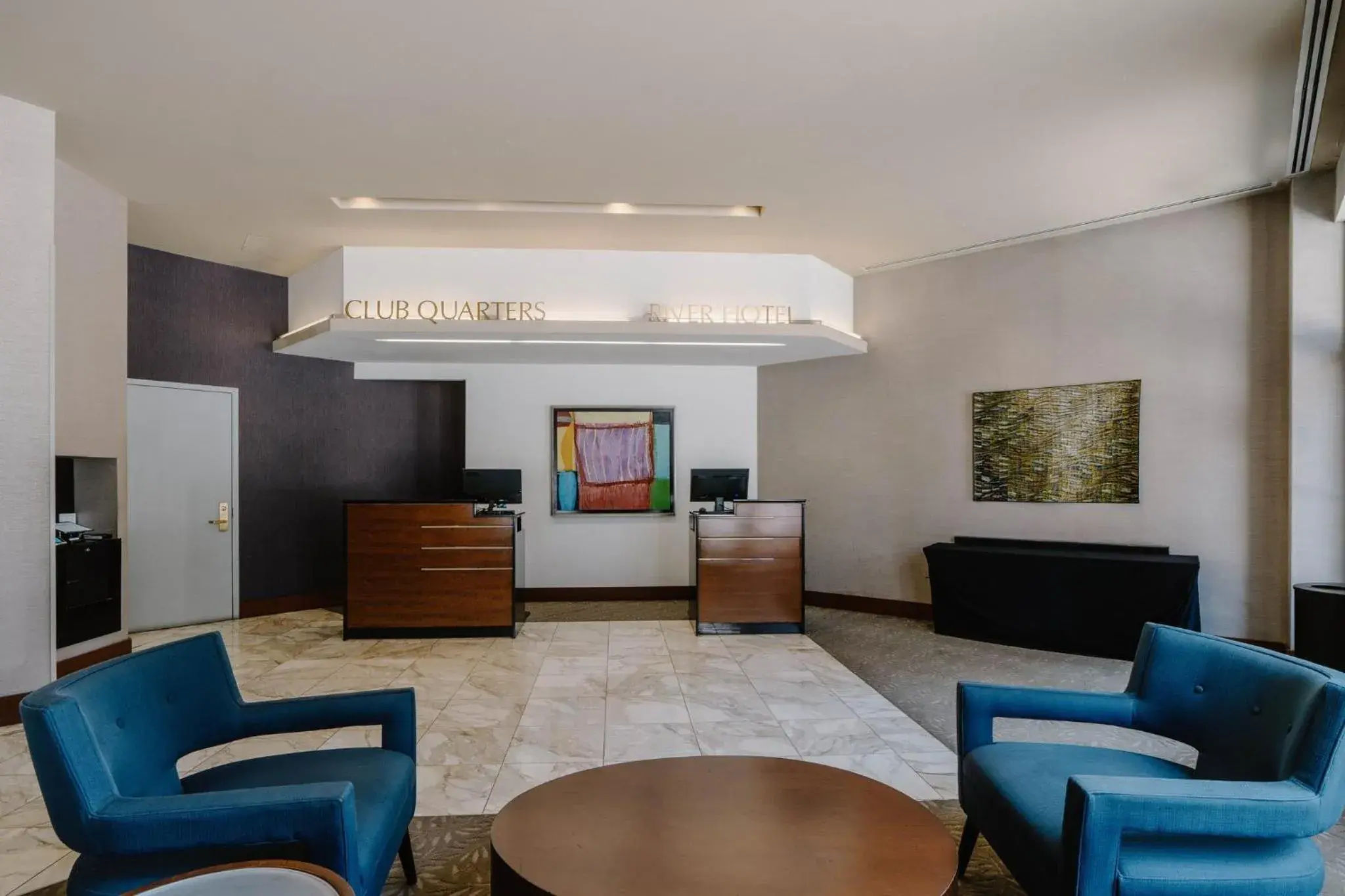Lobby or reception in Club Quarters Hotel Wacker at Michigan, Chicago Lobby or reception in Club Quarters Hotel Wacker at Michigan, Chicago