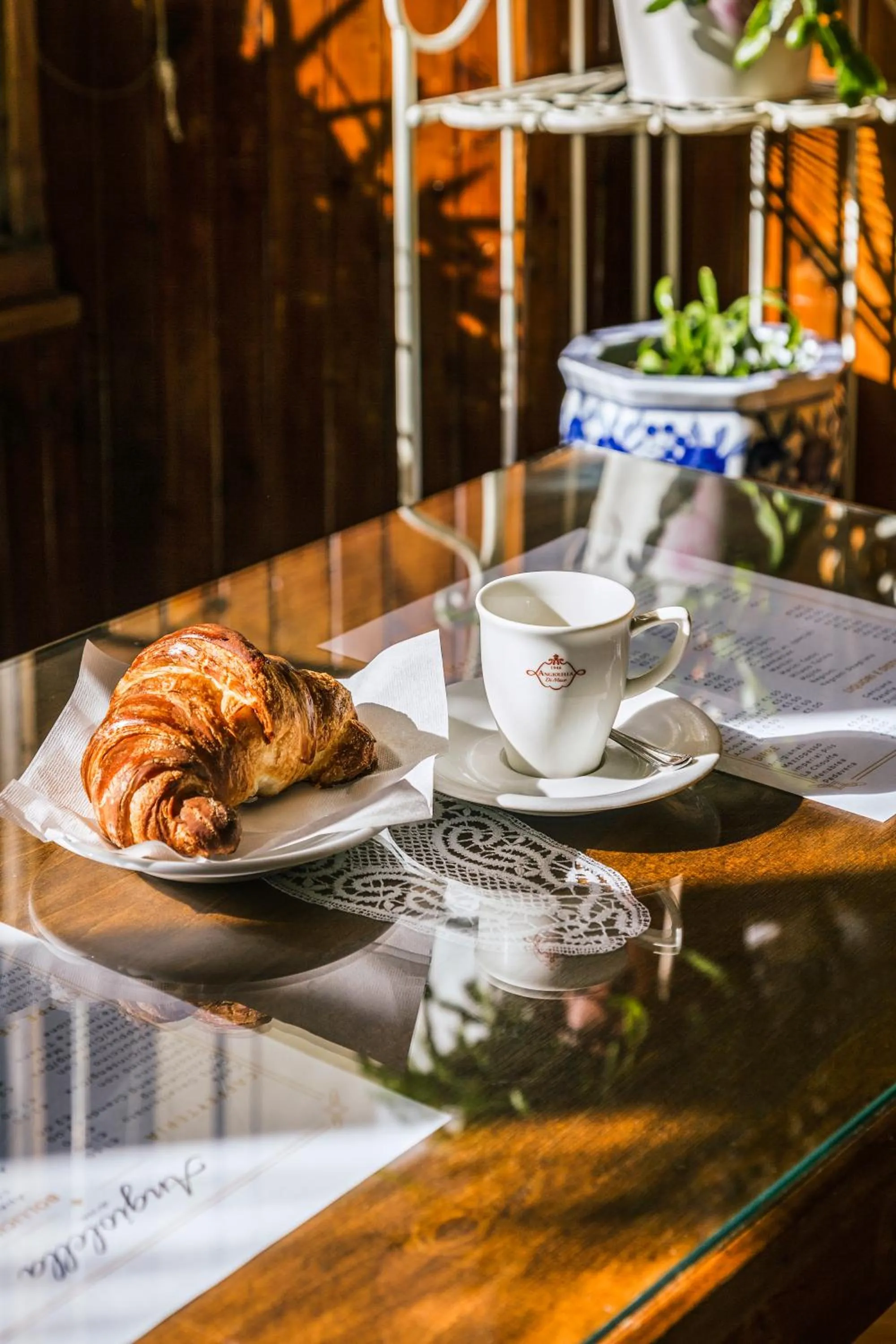 Lounge or bar in Albergo Centrale Scanno