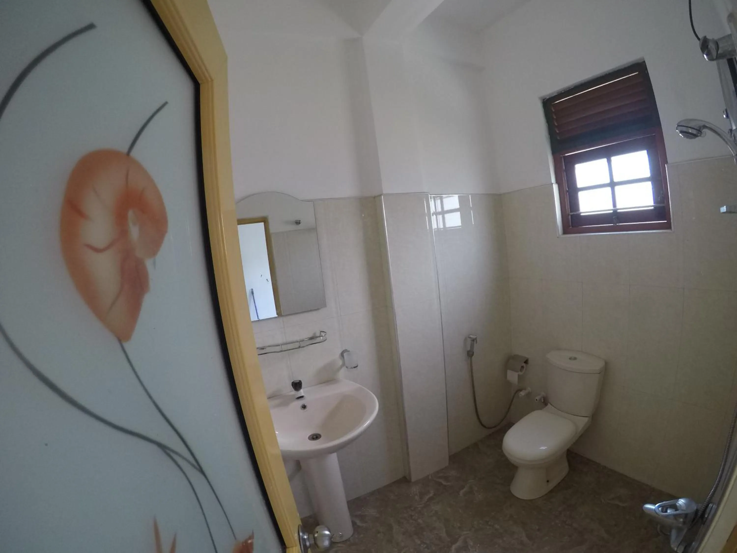 Bathroom in Rise - Bed & Breakfast