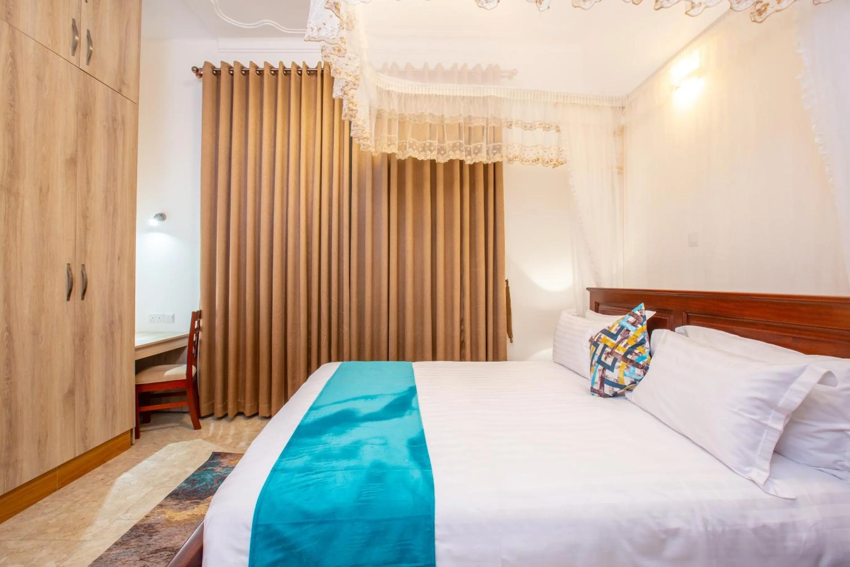 Bed in Caran Apartments