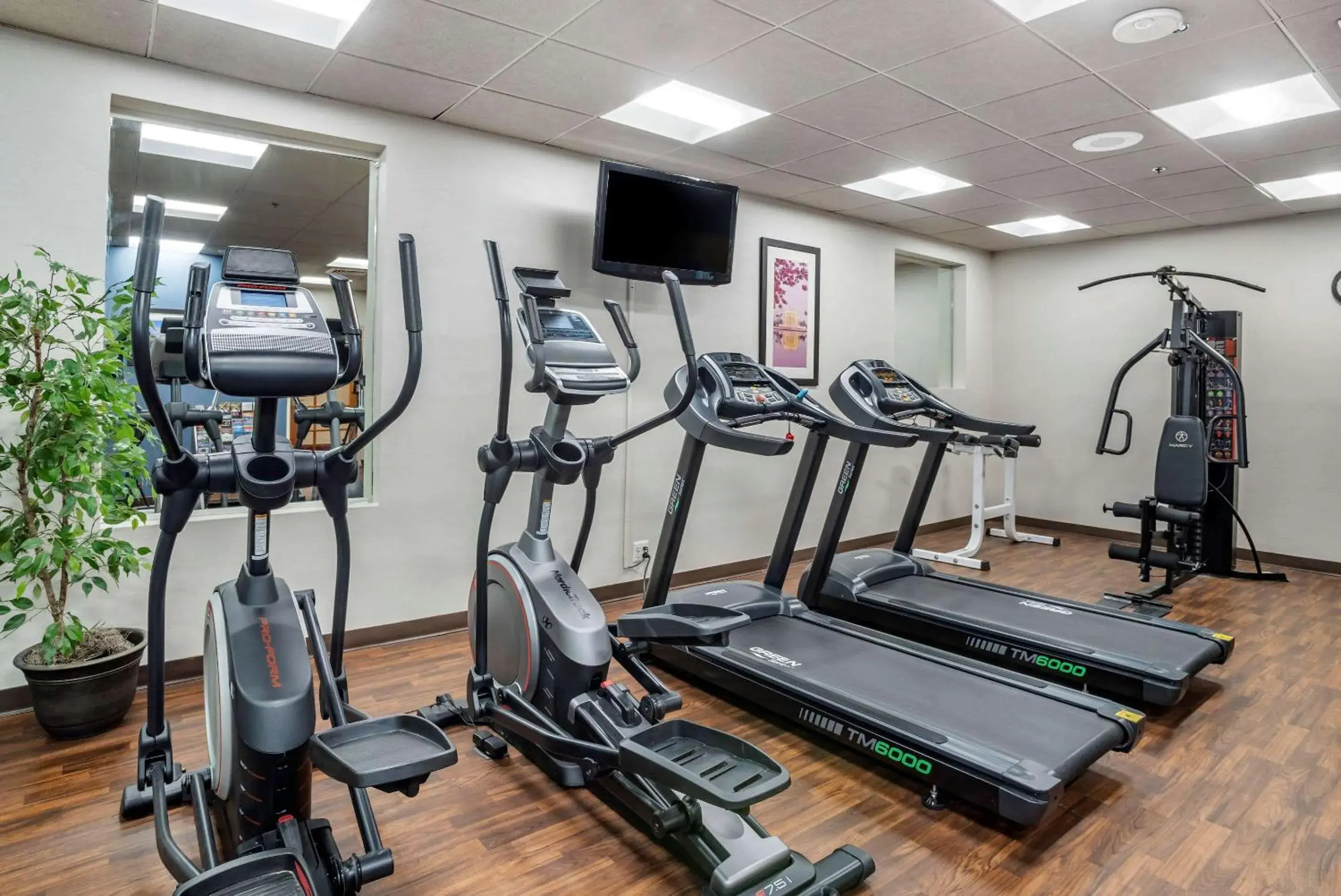 Fitness centre/facilities in Comfort Inn Shady Grove - Gaithersburg - Rockville Fitness centre/facilities in Comfort Inn Shady Grove - Gaithersburg - Rockville