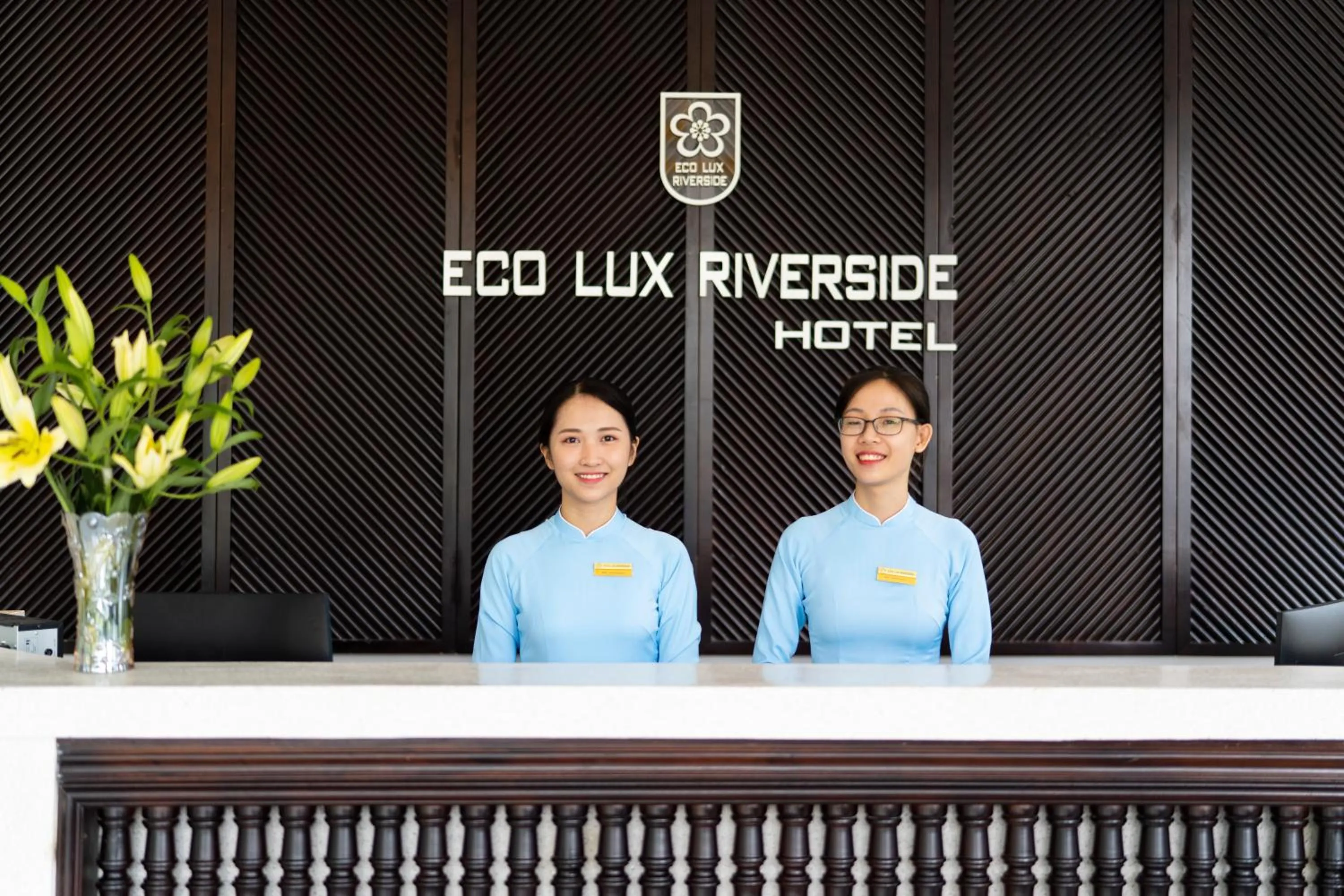 People in Eco Lux Riverside Hotel & Spa
