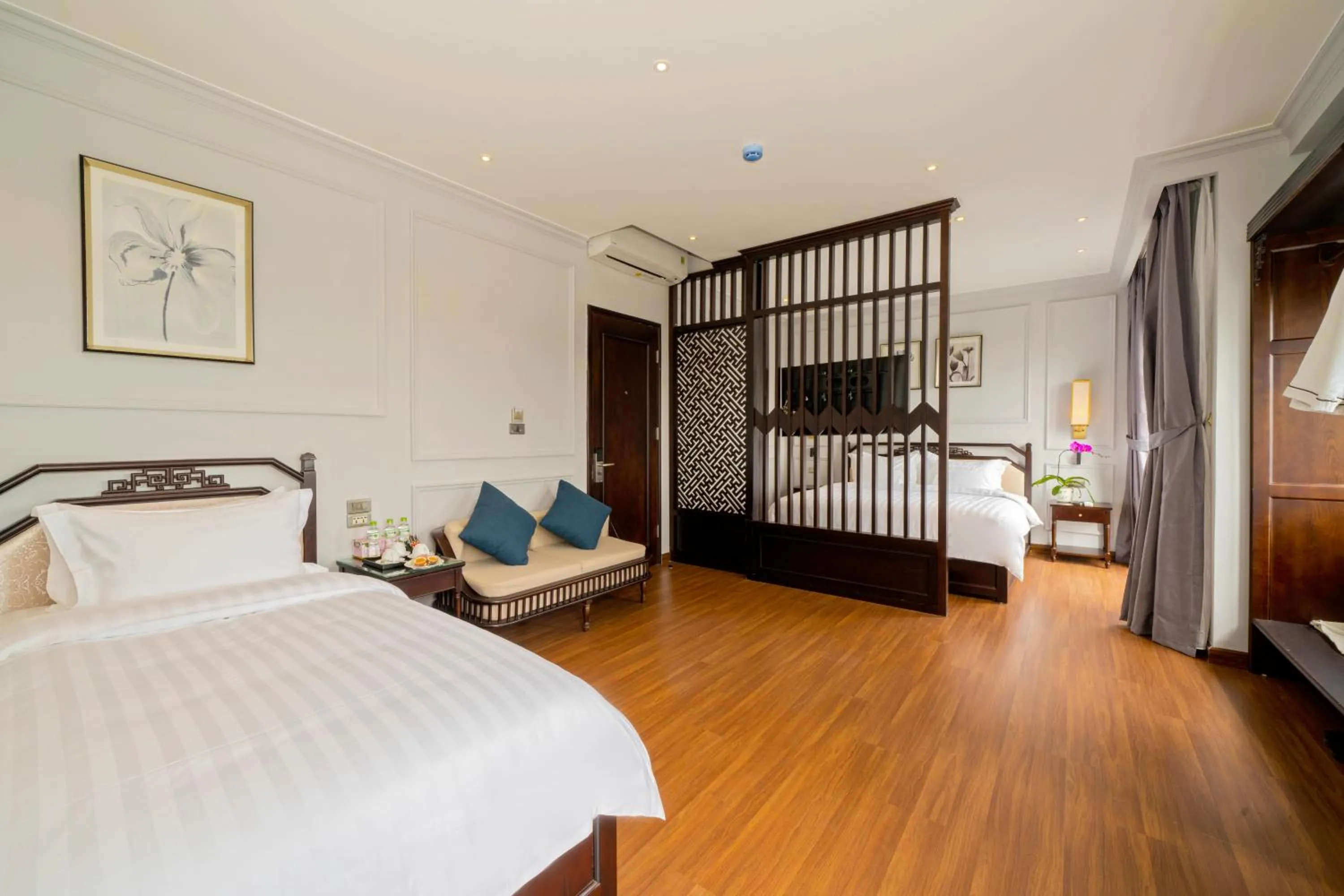 Bed in Eco Lux Riverside Hotel & Spa