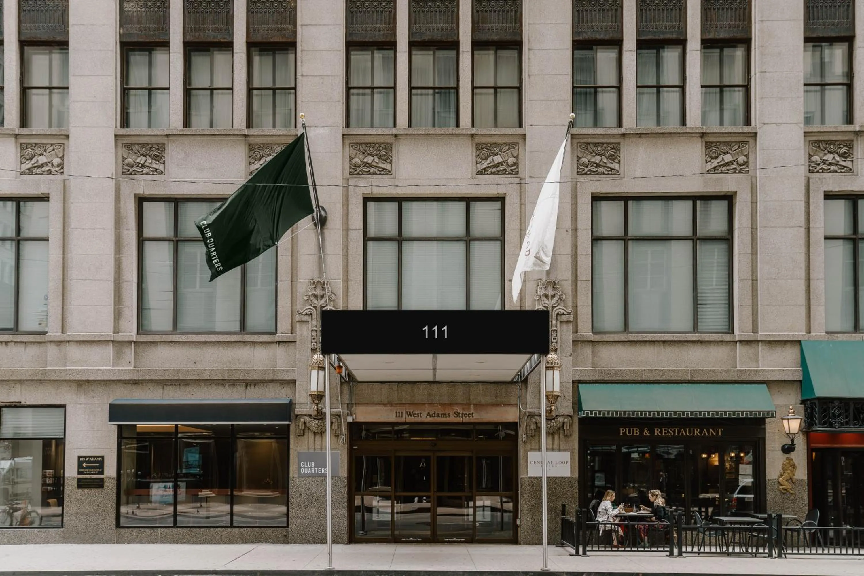 Property building in Club Quarters Hotel Central Loop, Chicago