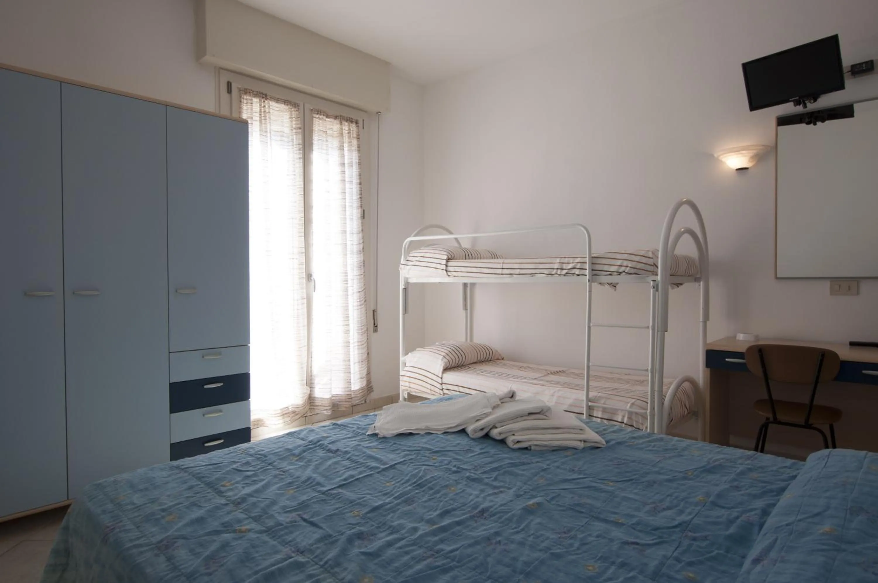 Bed in Hotel Edelweiss