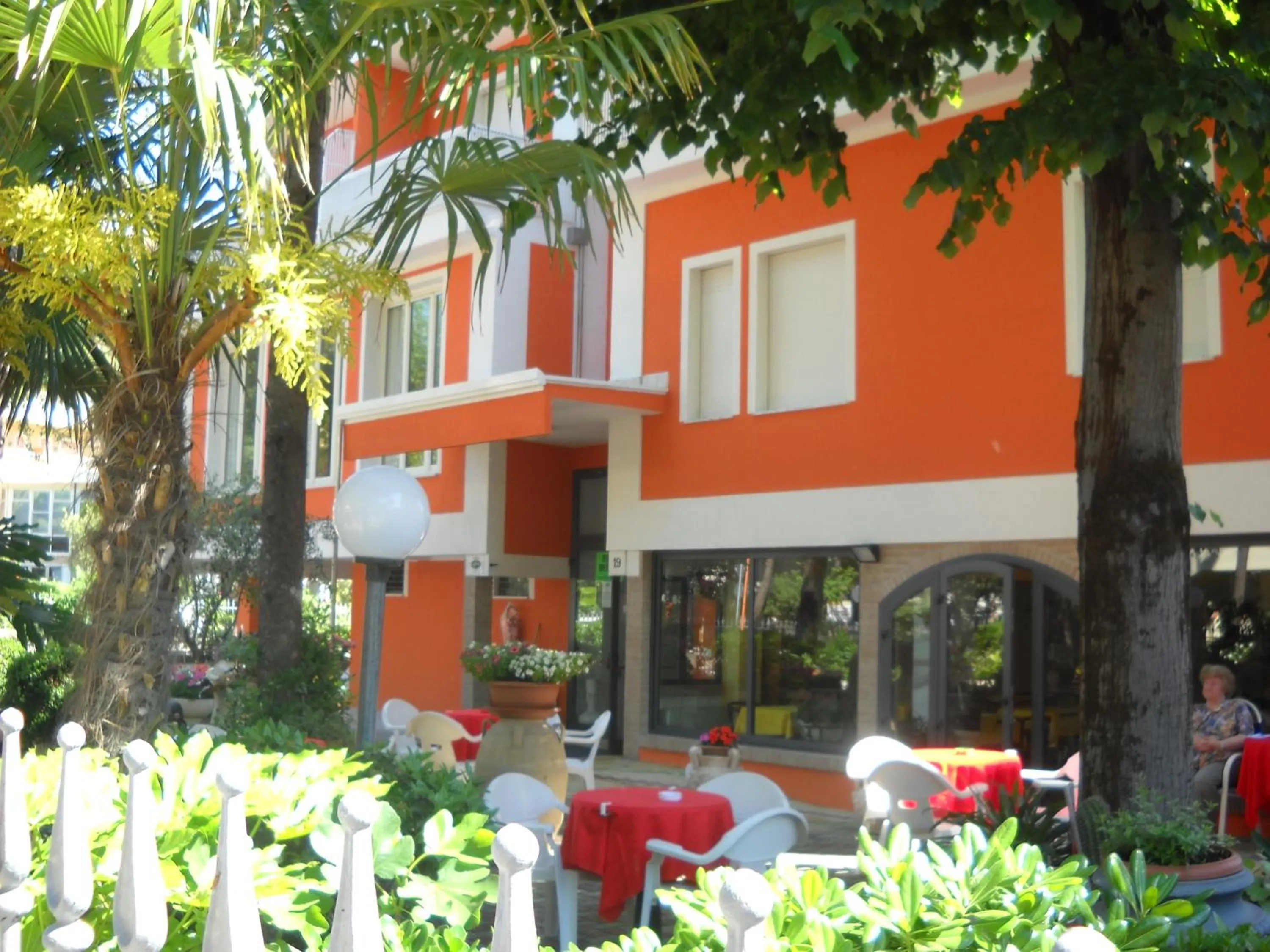 Patio in Hotel Edelweiss