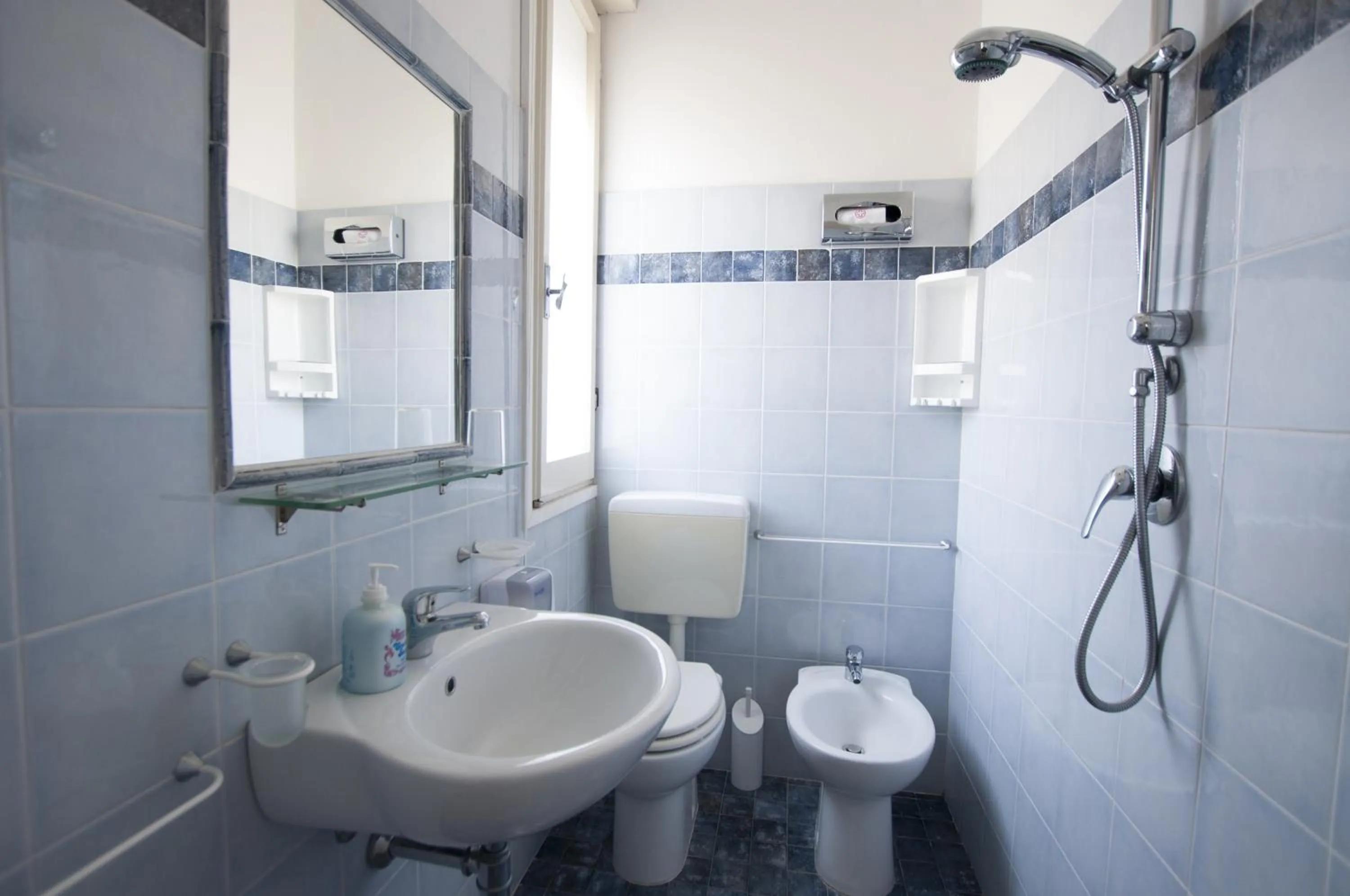 Shower in Hotel Edelweiss