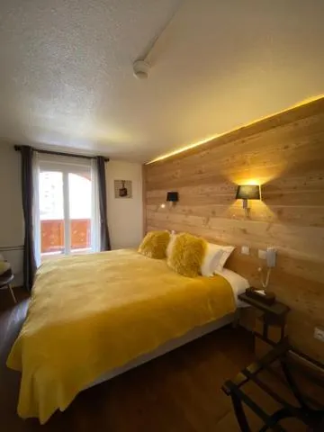 Bed in Hotel SNOW CHILL