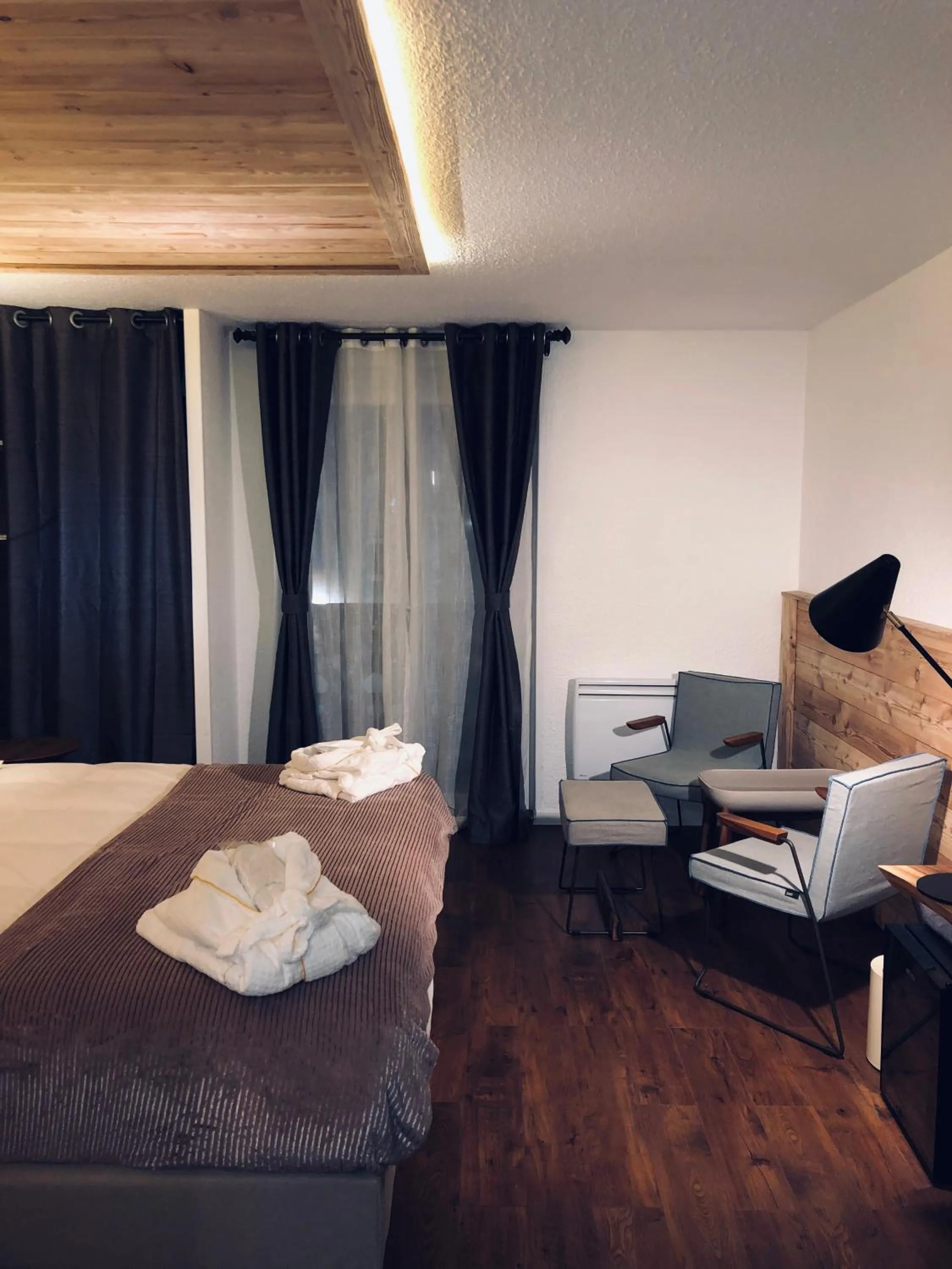 Bed in Hotel SNOW CHILL