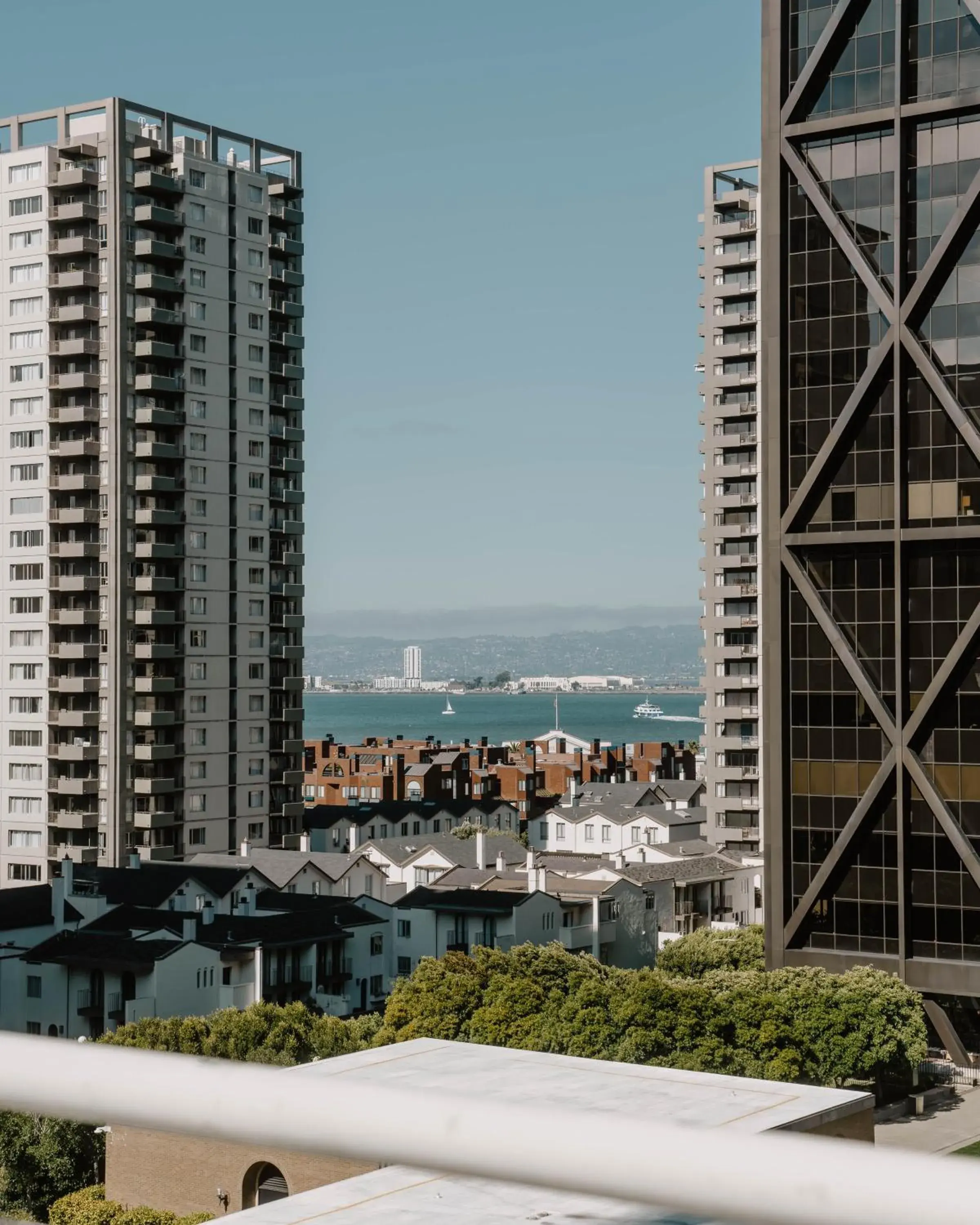 City view in Club Quarters Hotel Embarcadero, San Francisco City view in Club Quarters Hotel Embarcadero, San Francisco