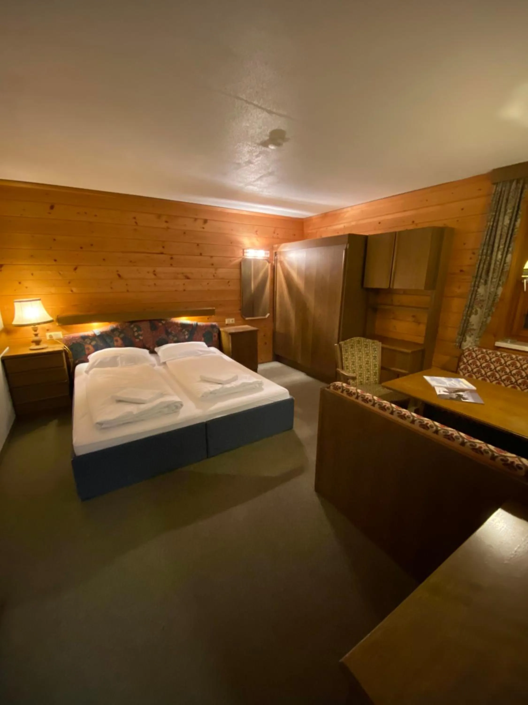 Photo of the whole room, Bed in Chalet Elfie
