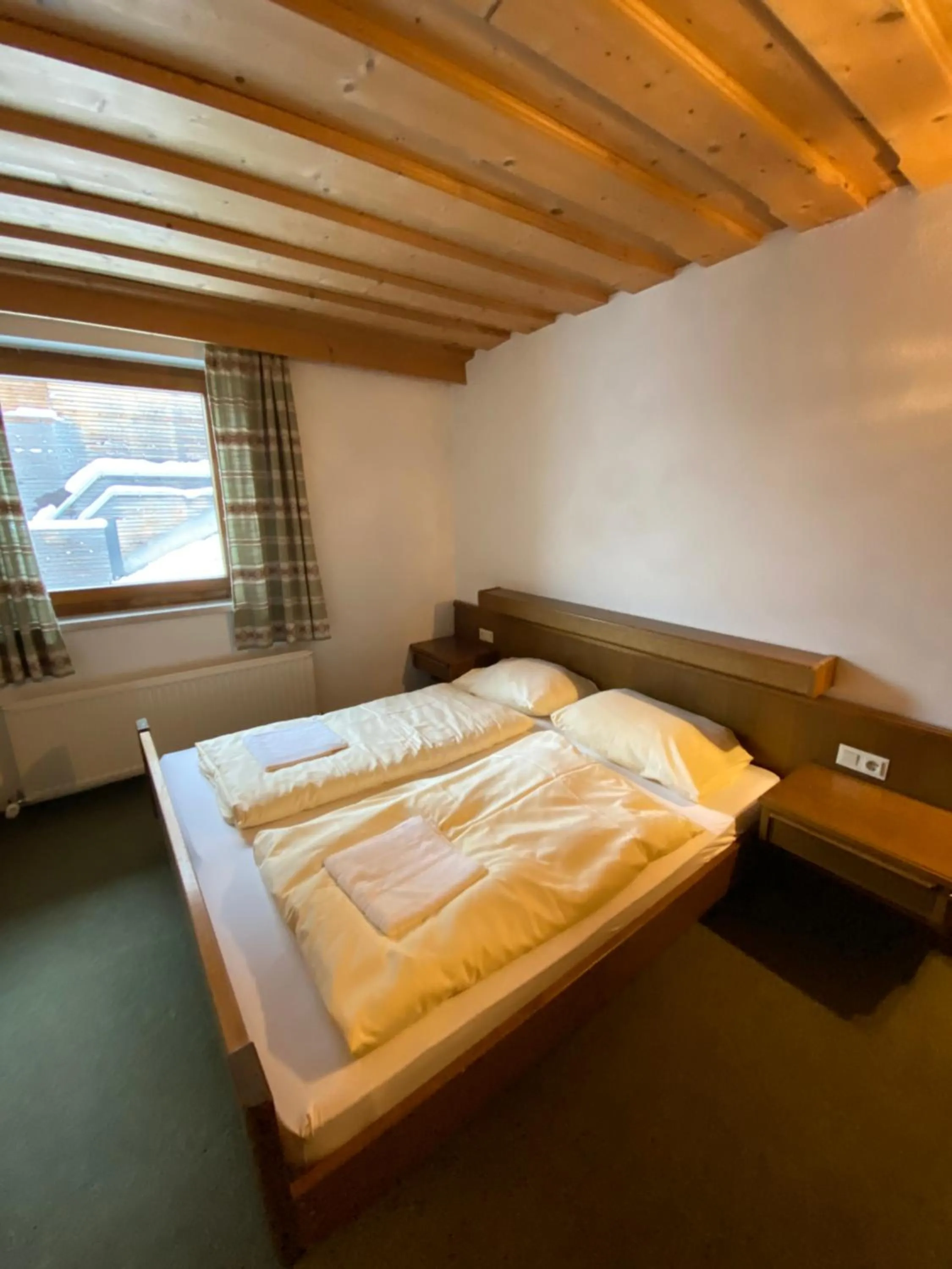 Bedroom, Bed in Chalet Elfie