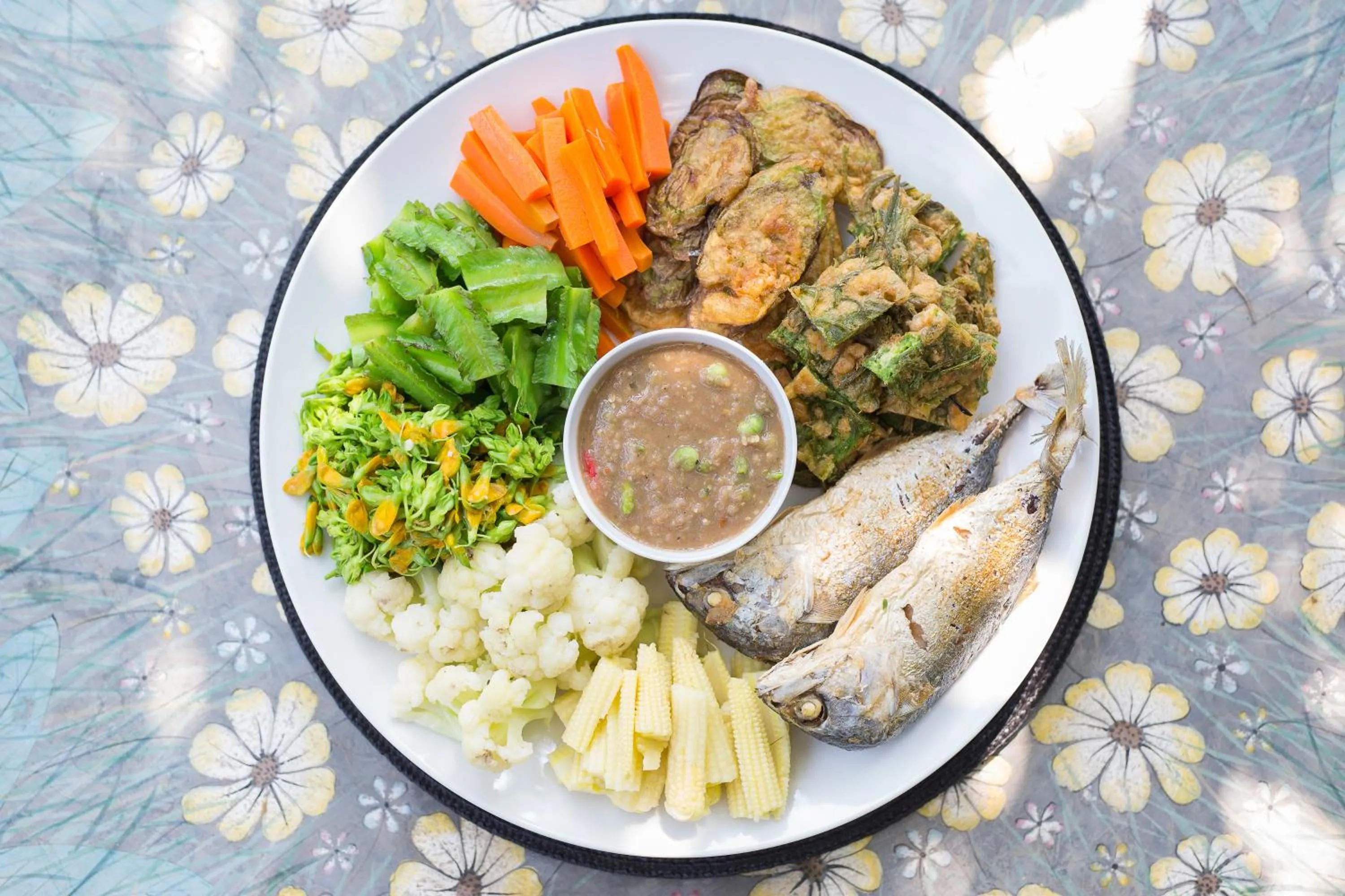 Food in Cattani's Riverside Home