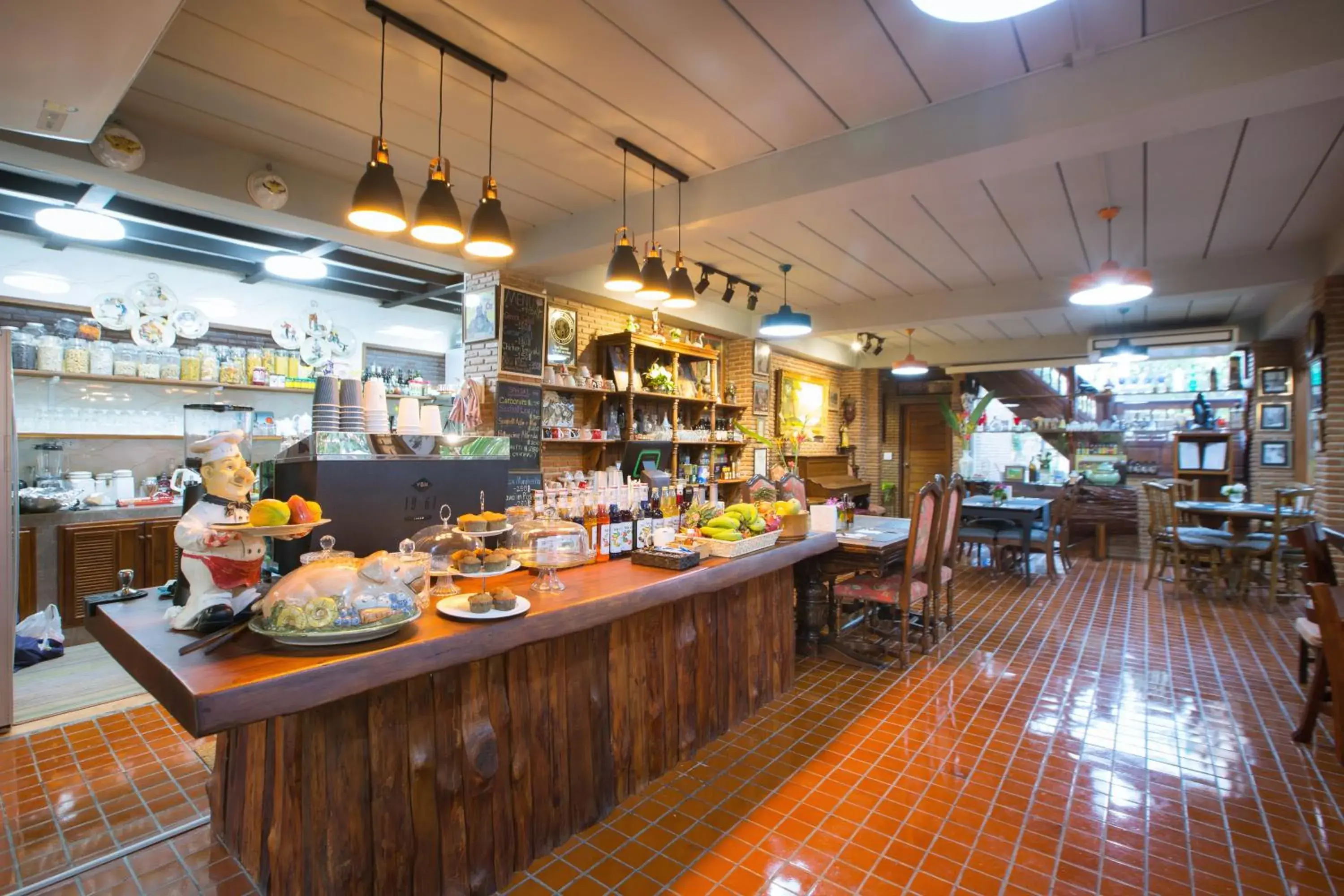 Restaurant/places to eat in Cattani's Riverside Home Restaurant/places to eat in Cattani's Riverside Home
