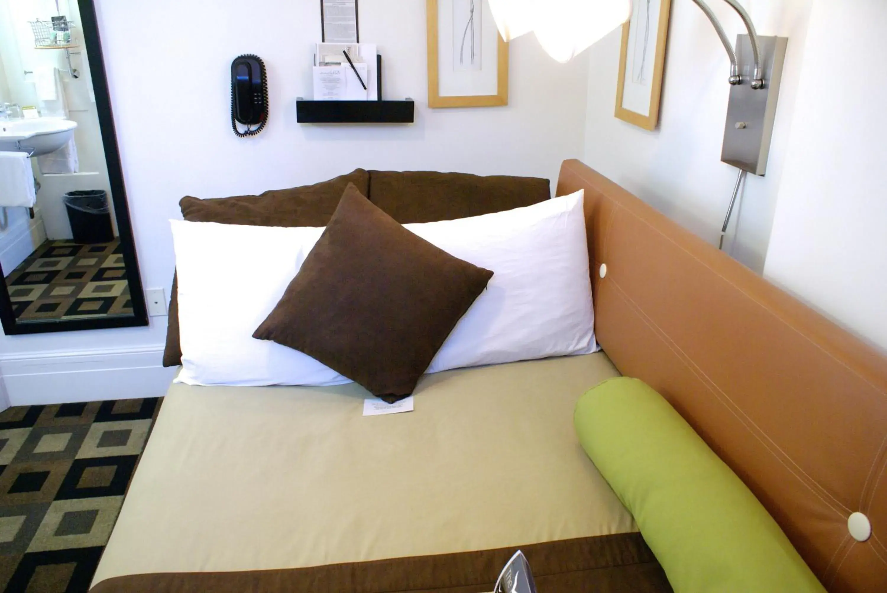 Bed in The Mosser Hotel Bed in The Mosser Hotel