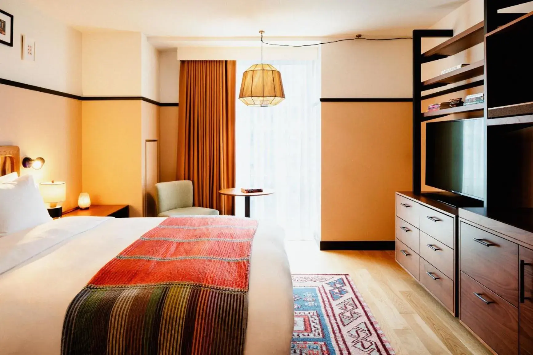 Bed in Eaton DC Bed in Eaton DC