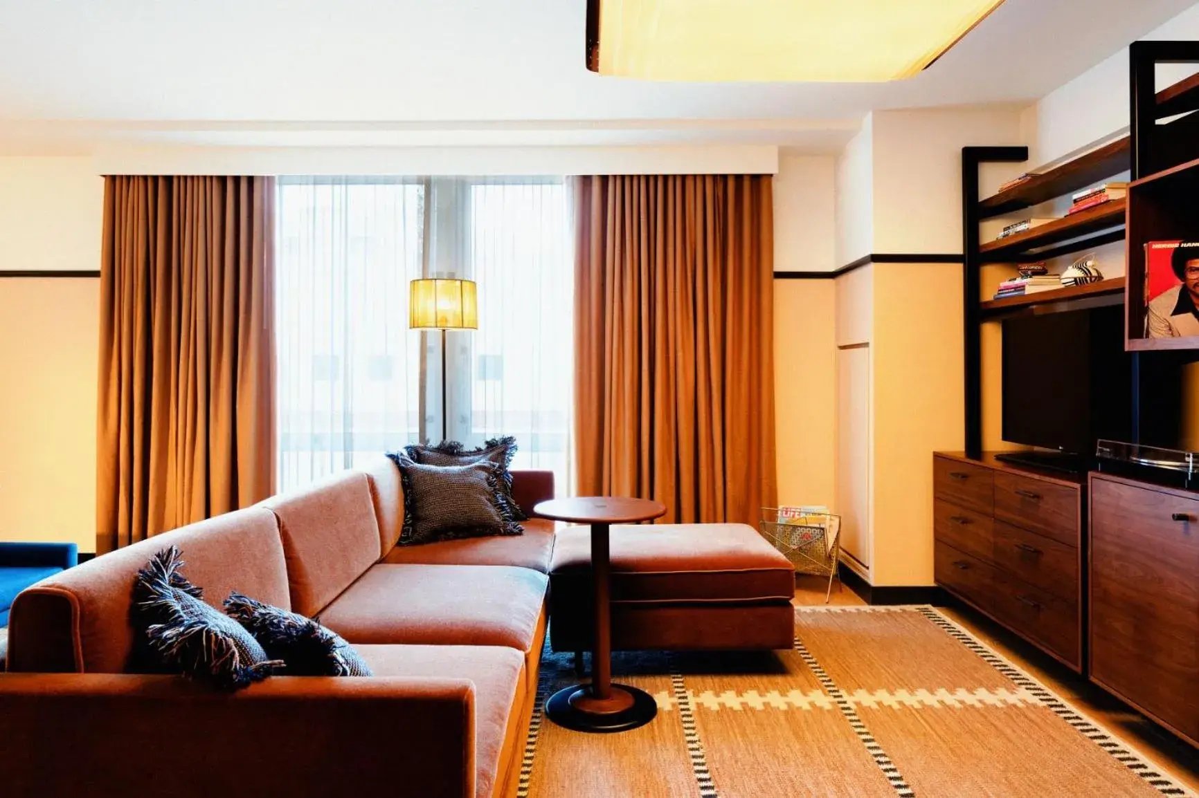 Living room in Eaton DC Living room in Eaton DC