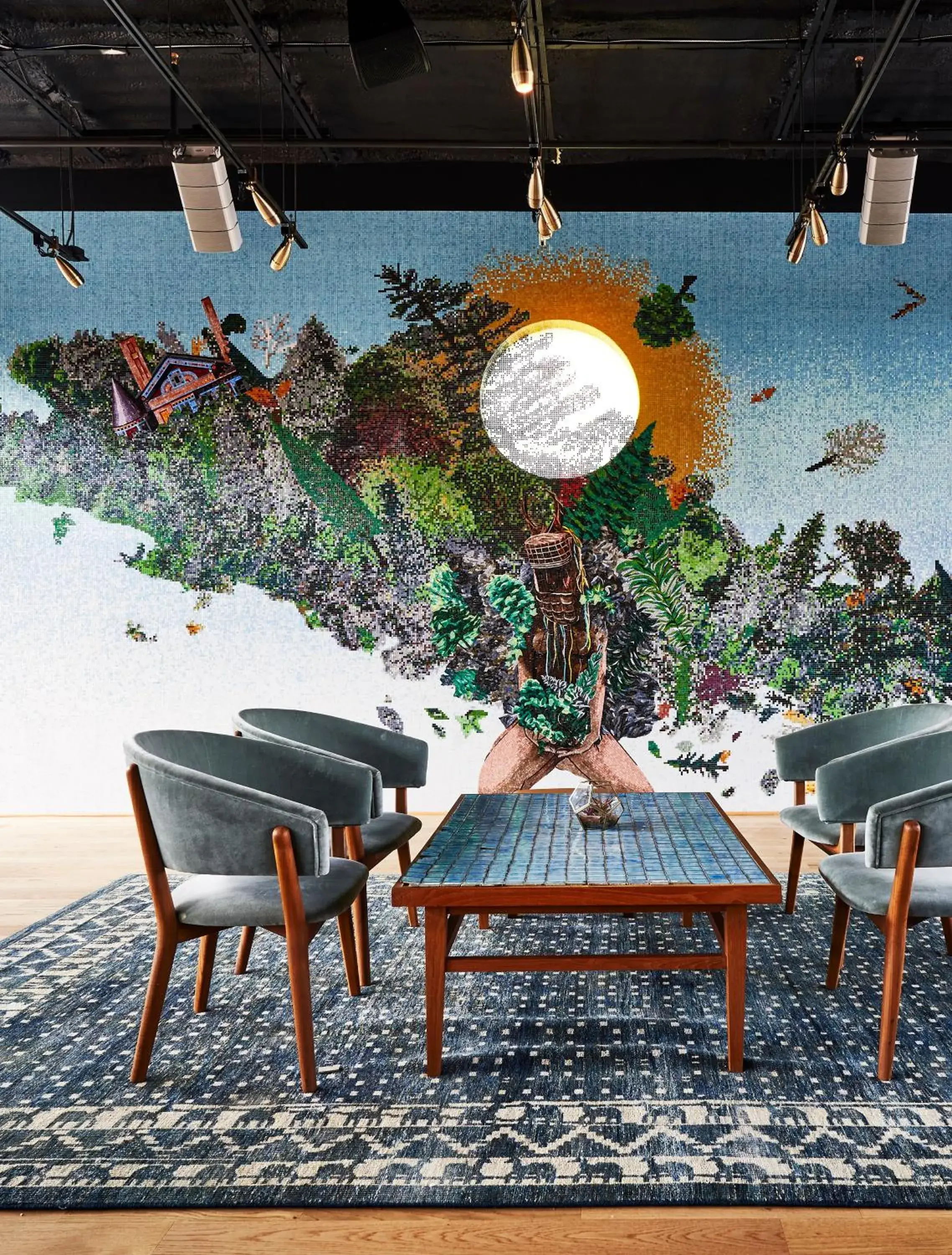 Lounge or bar in Eaton DC Lounge or bar in Eaton DC