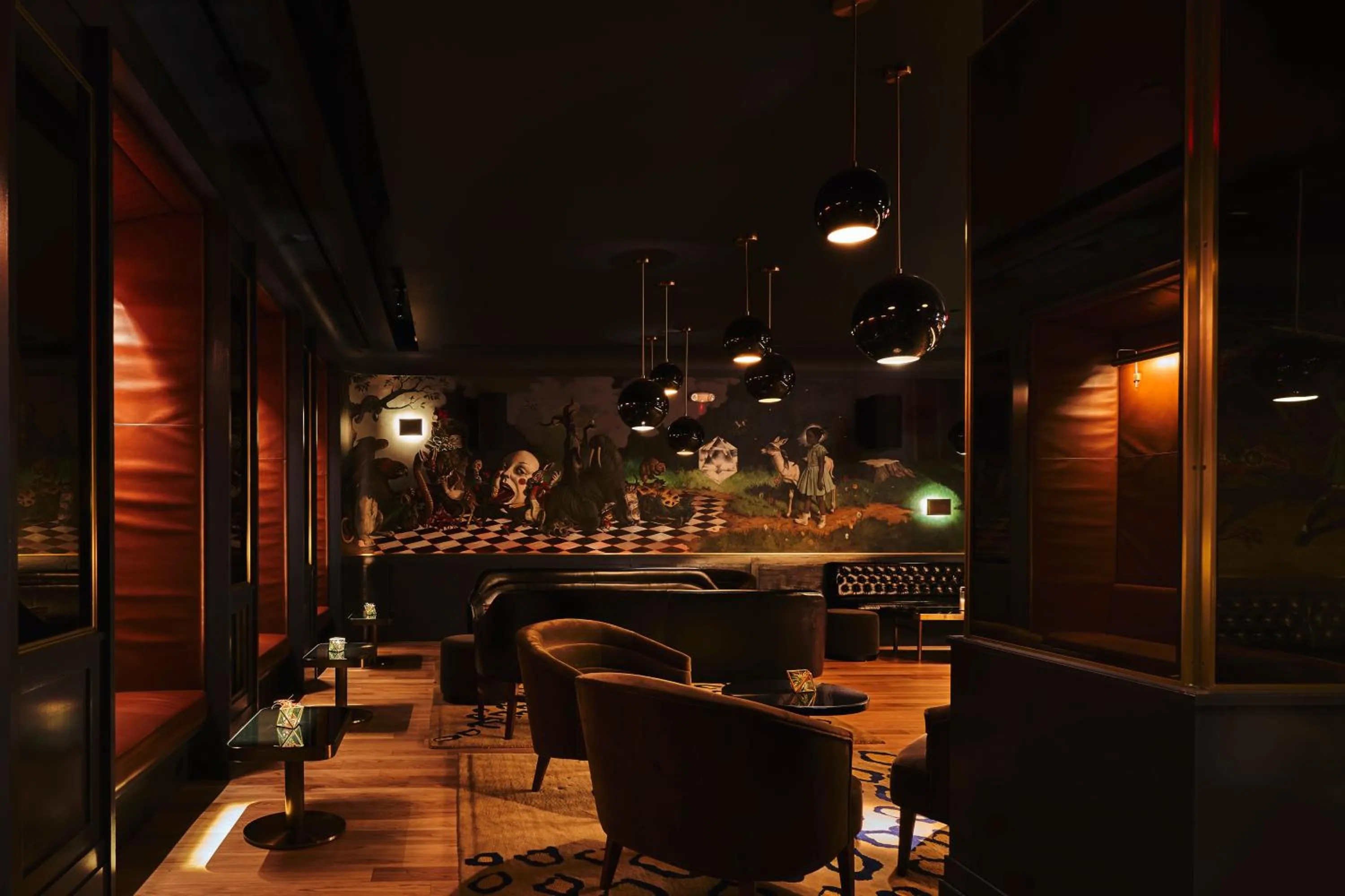 Nightclub / DJ in Eaton DC