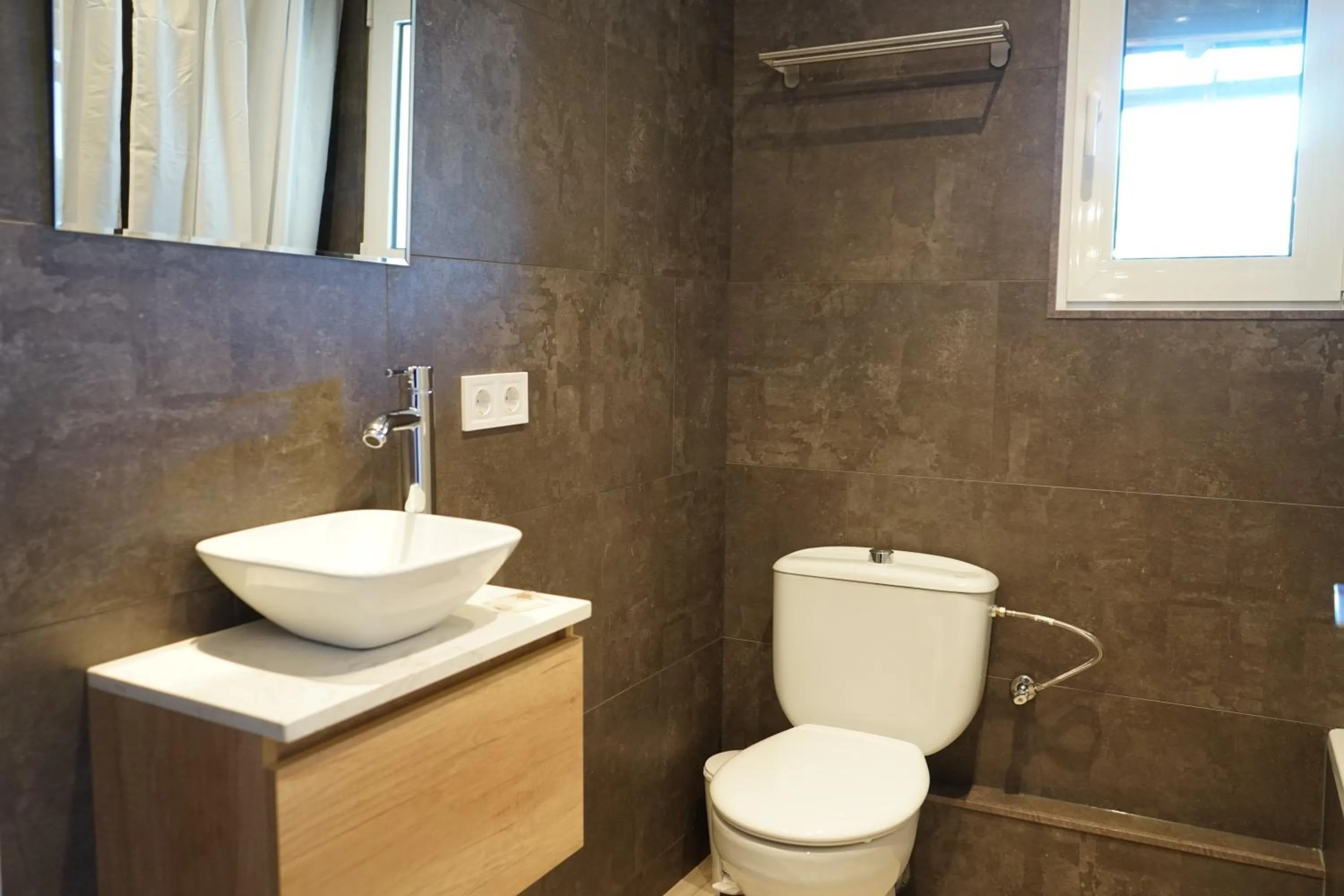 Bathroom in Fonda Biayna