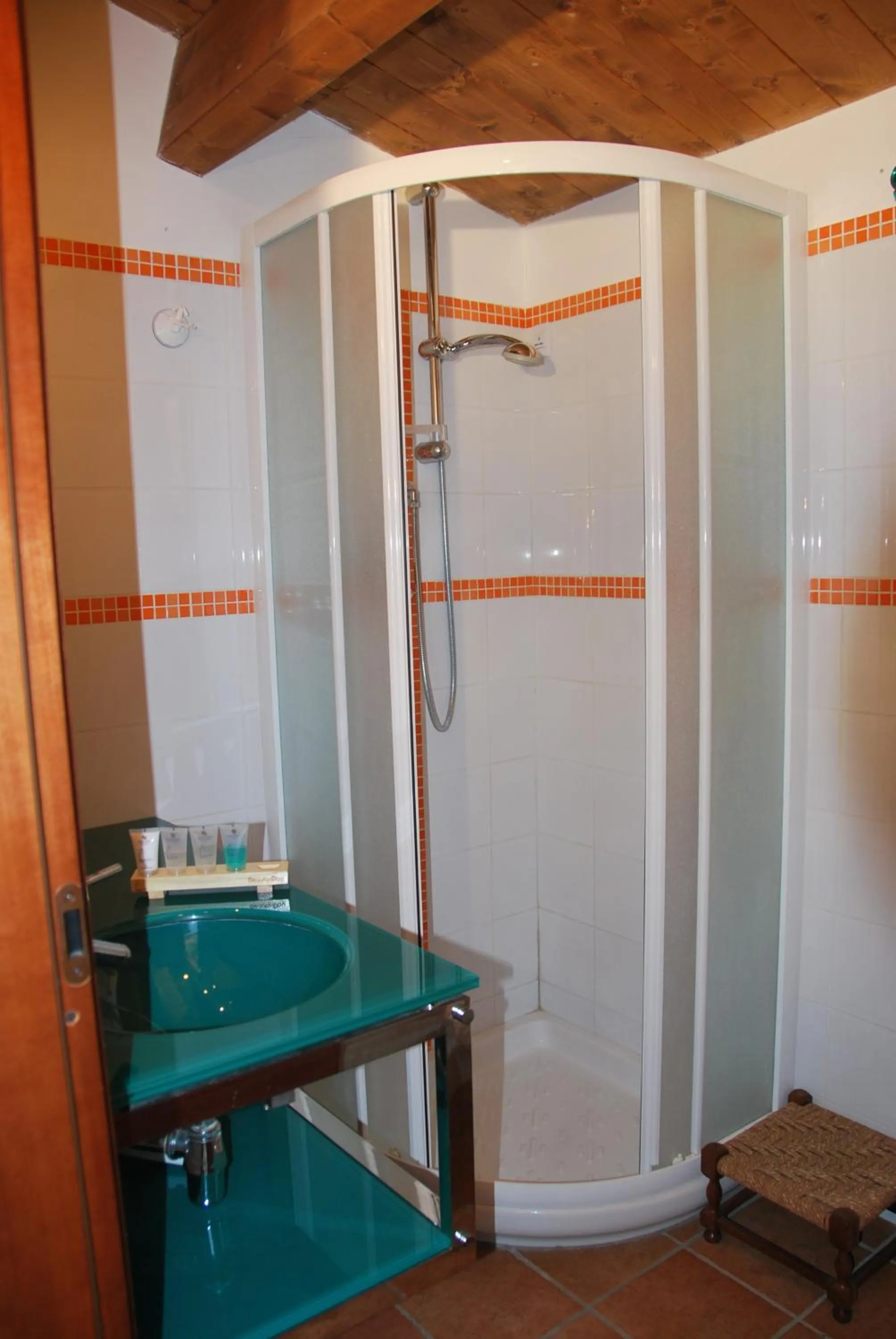 Shower in B&B Percorso Verde