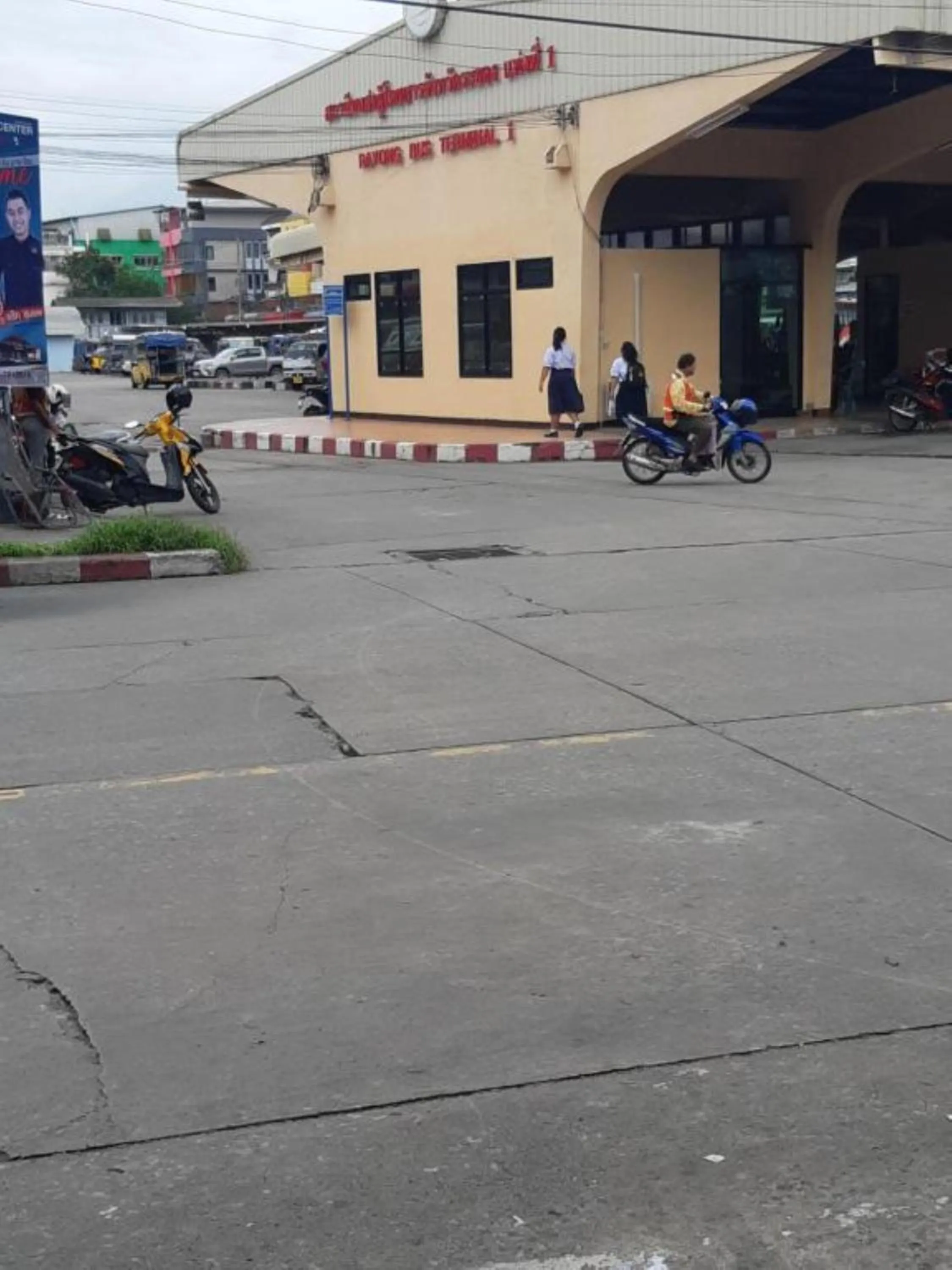 Neighbourhood in The Richy Grand