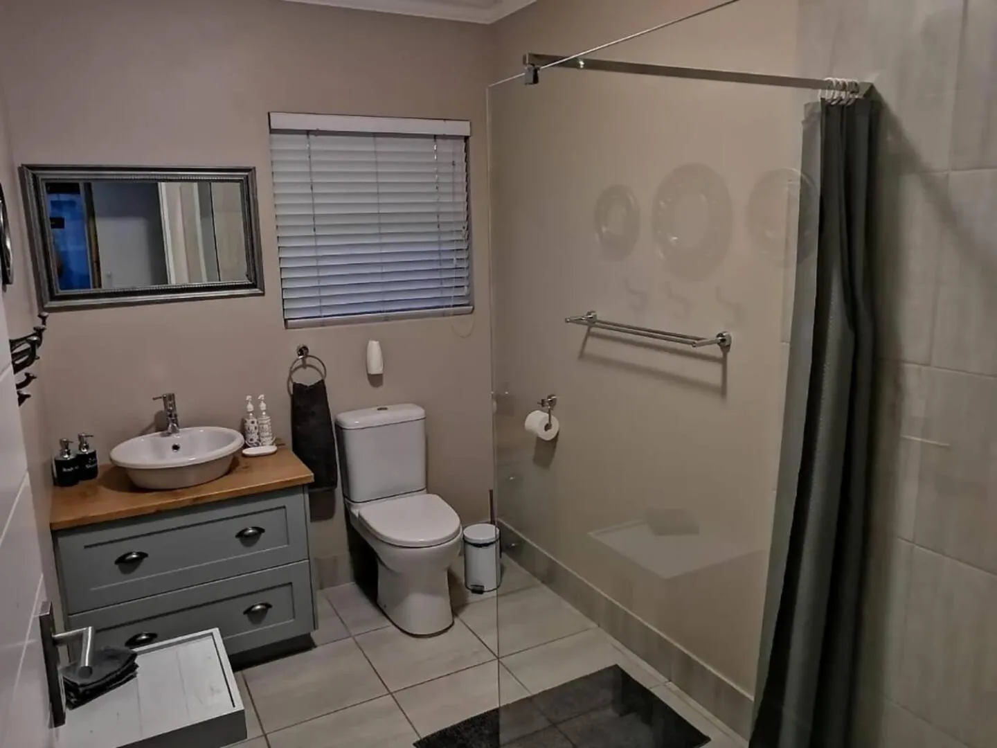 Bathroom in Worcester the Karoo Guest Room