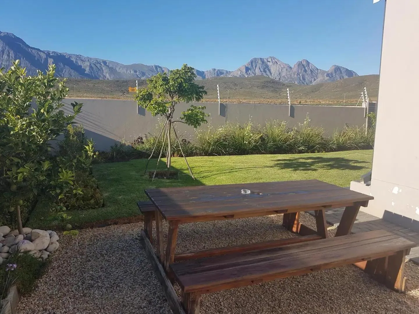 Garden in Worcester the Karoo Guest Room