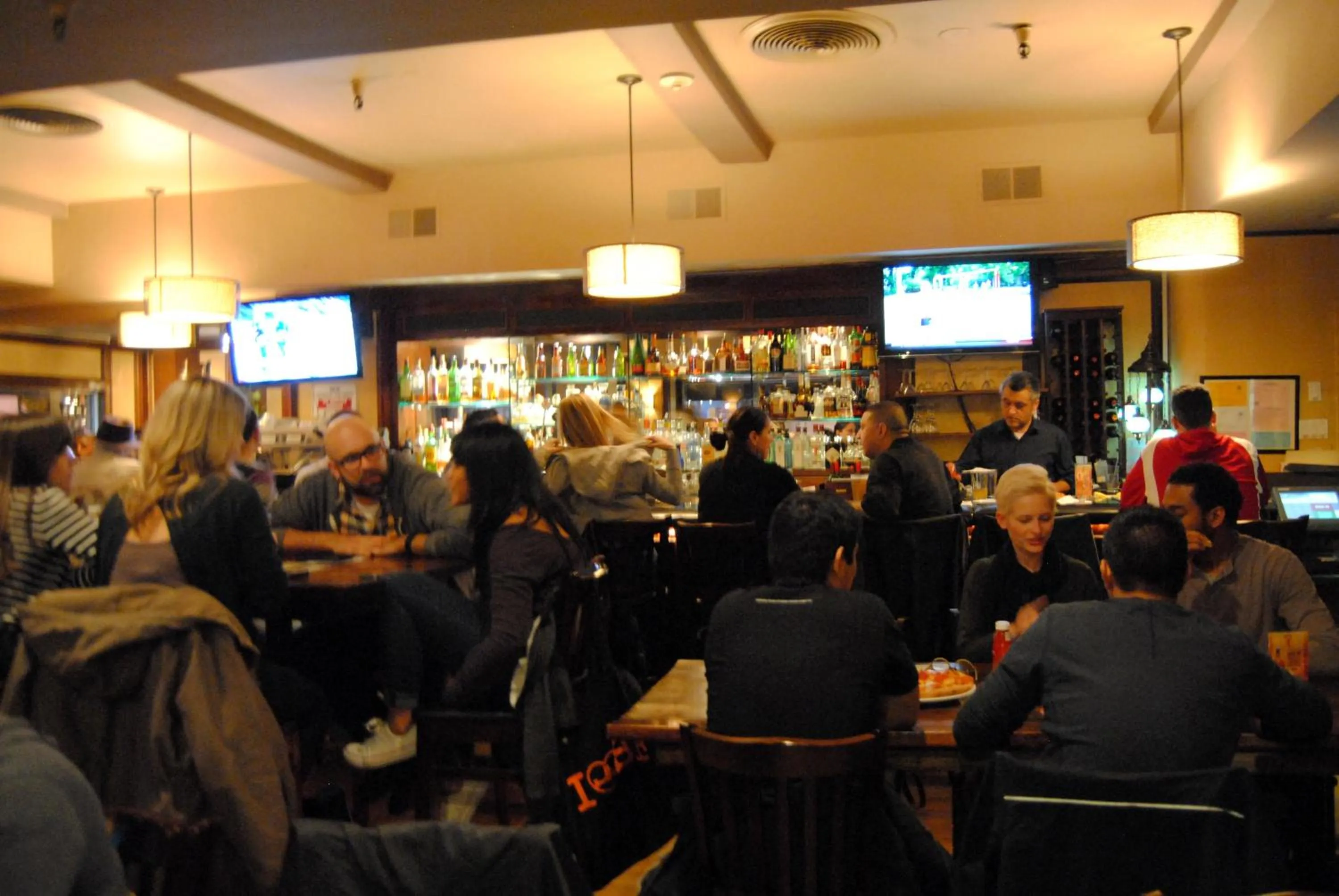 Restaurant/places to eat in The Pickwick Hotel San Francisco