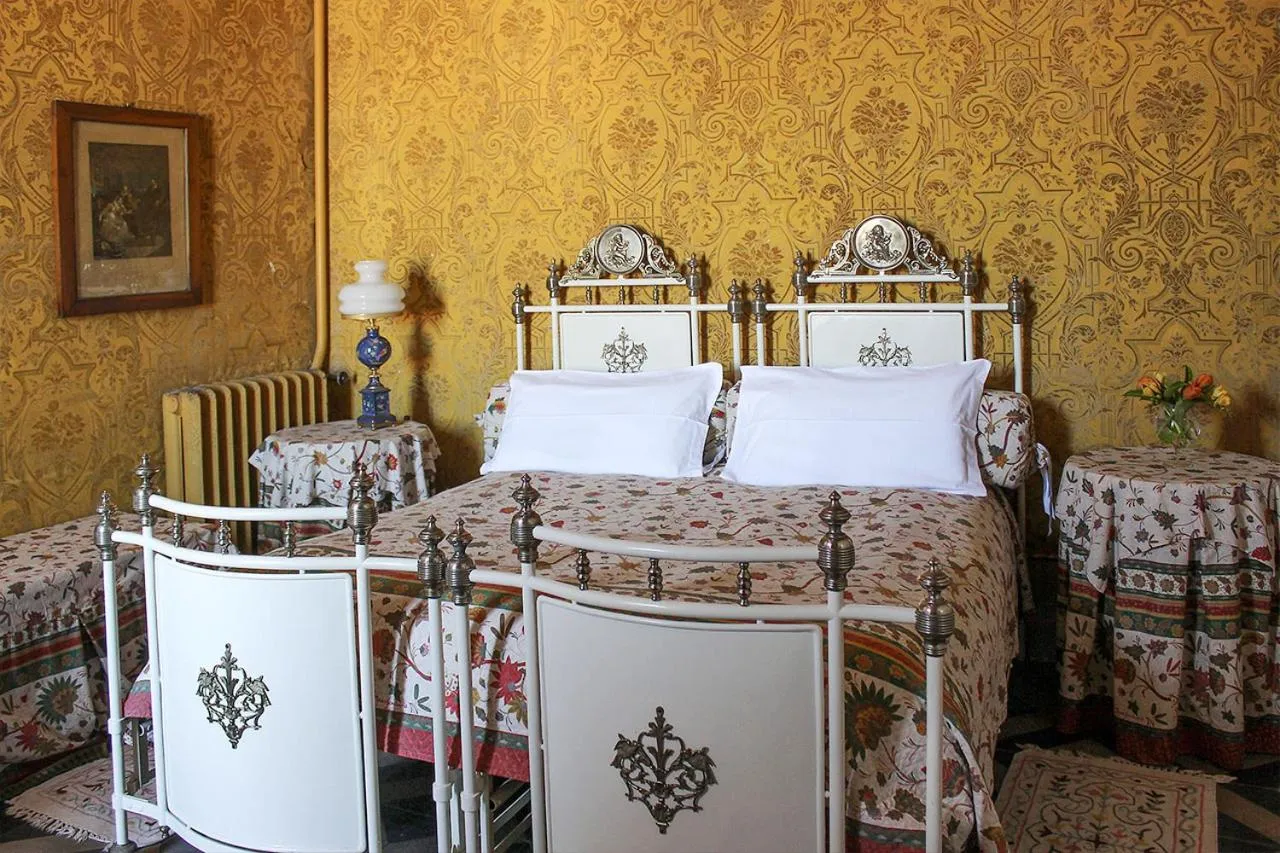 Bed in Resort a Palazzo B&B