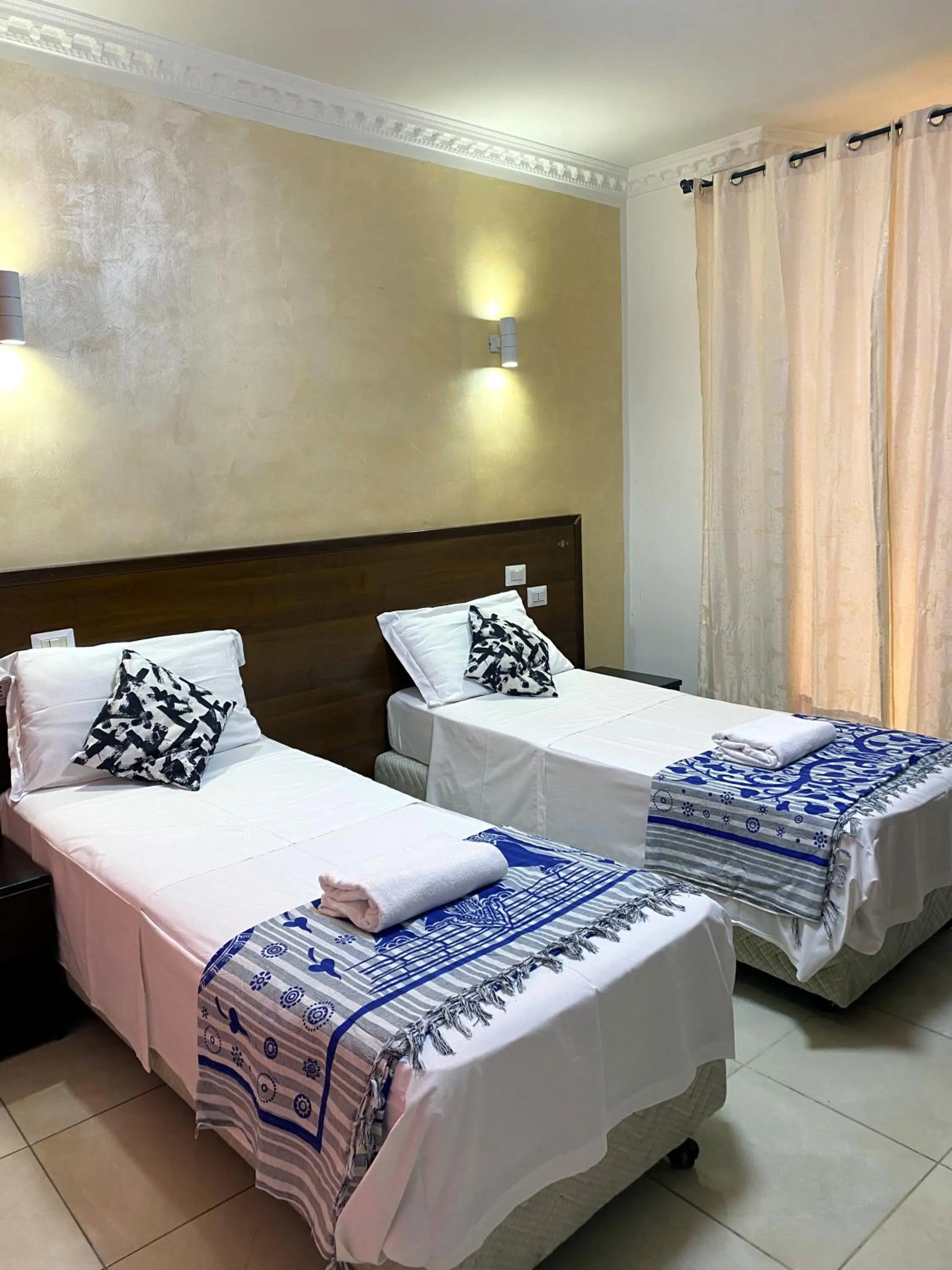 Bed in Aquarium Termini