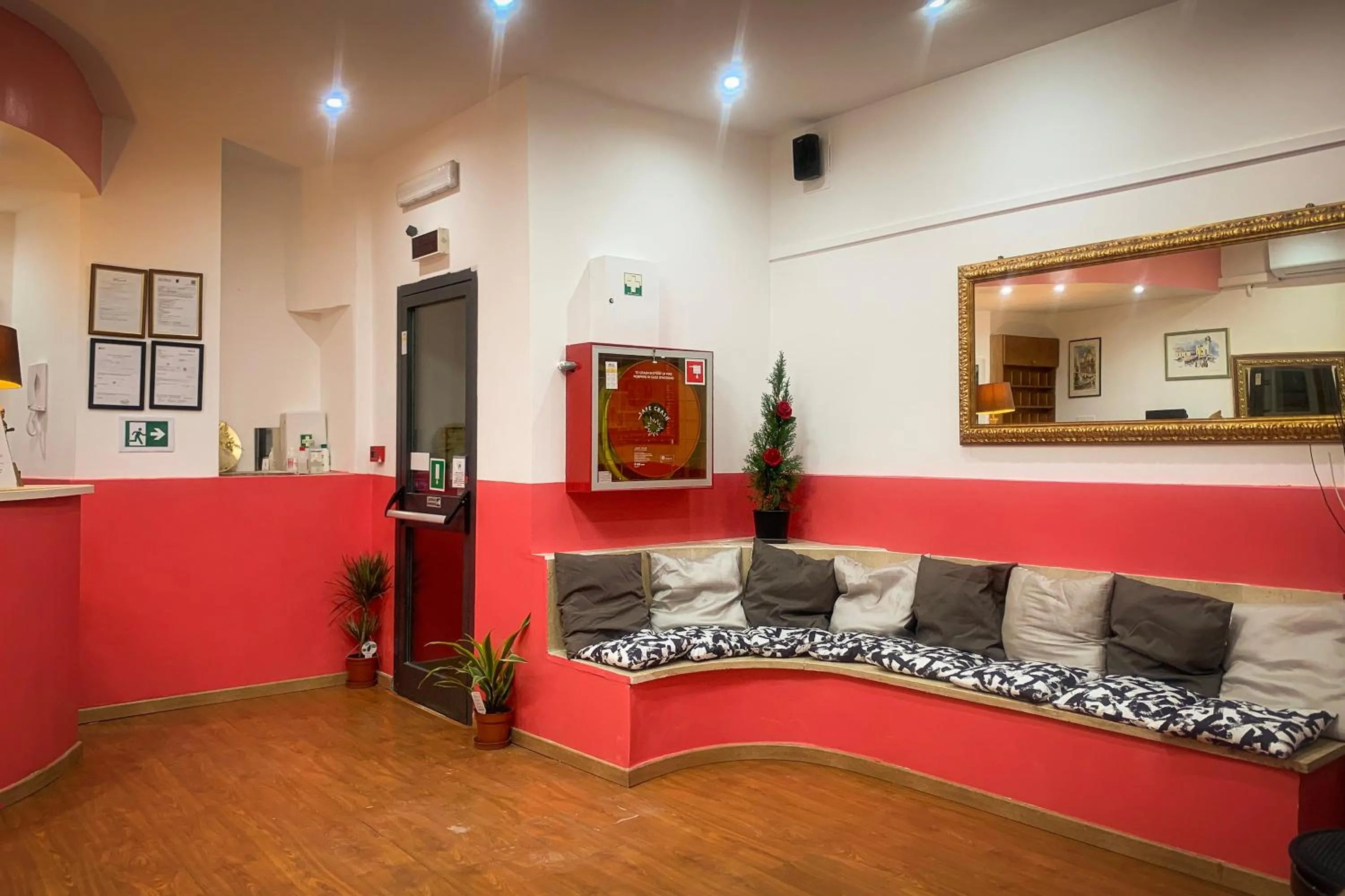 Living room in Aquarium Termini