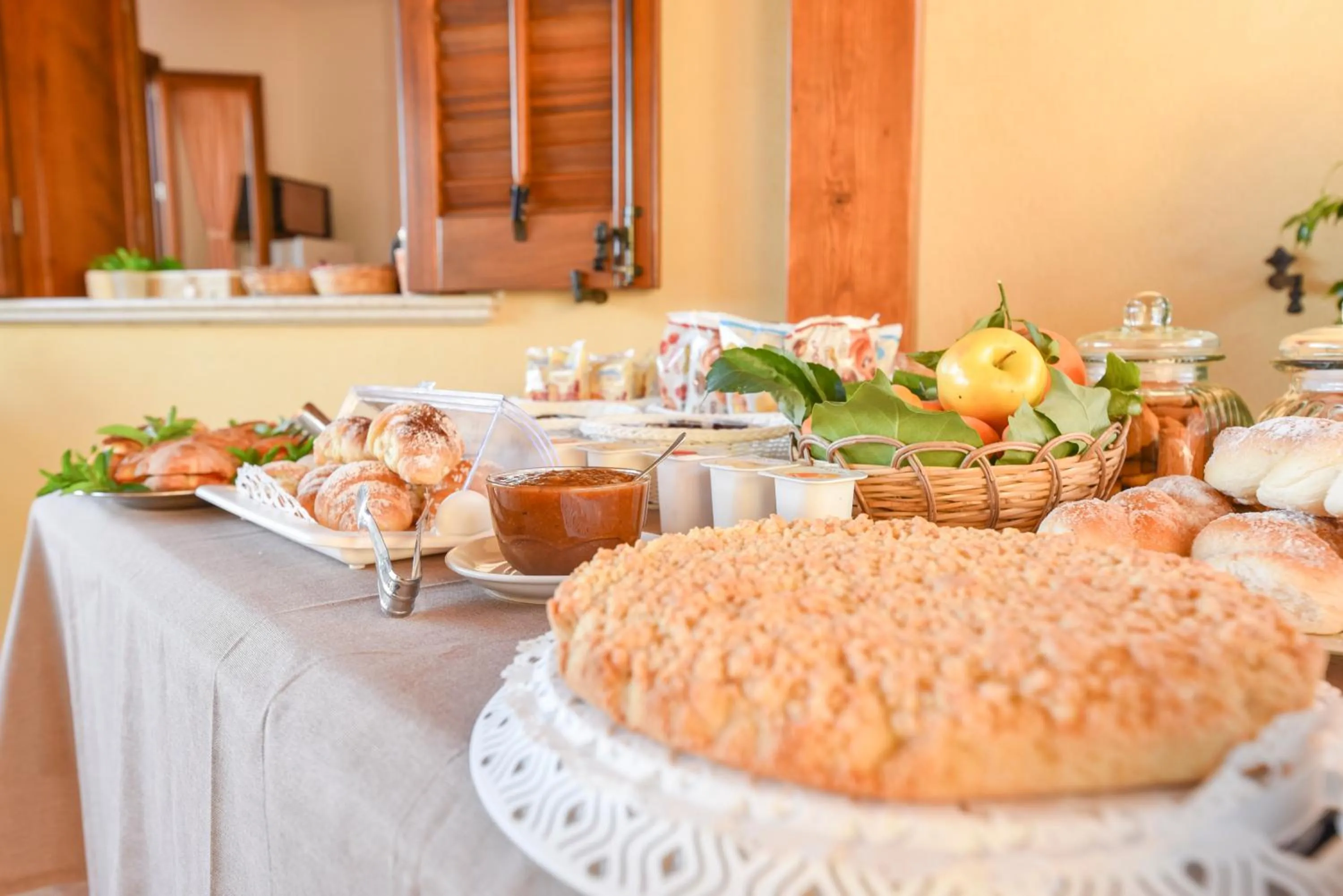 Breakfast in Aurora Castelluzzo