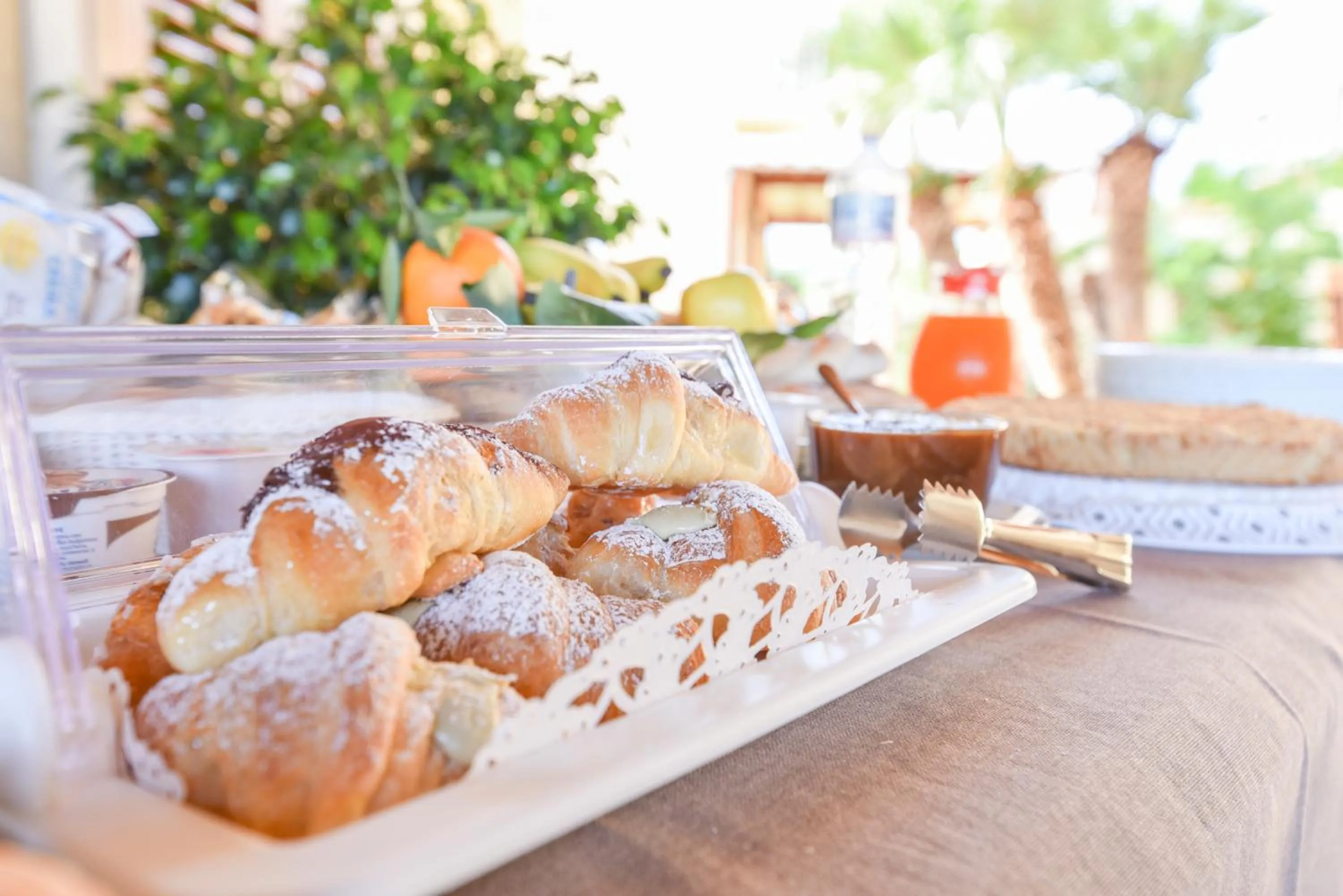 Breakfast in Aurora Castelluzzo