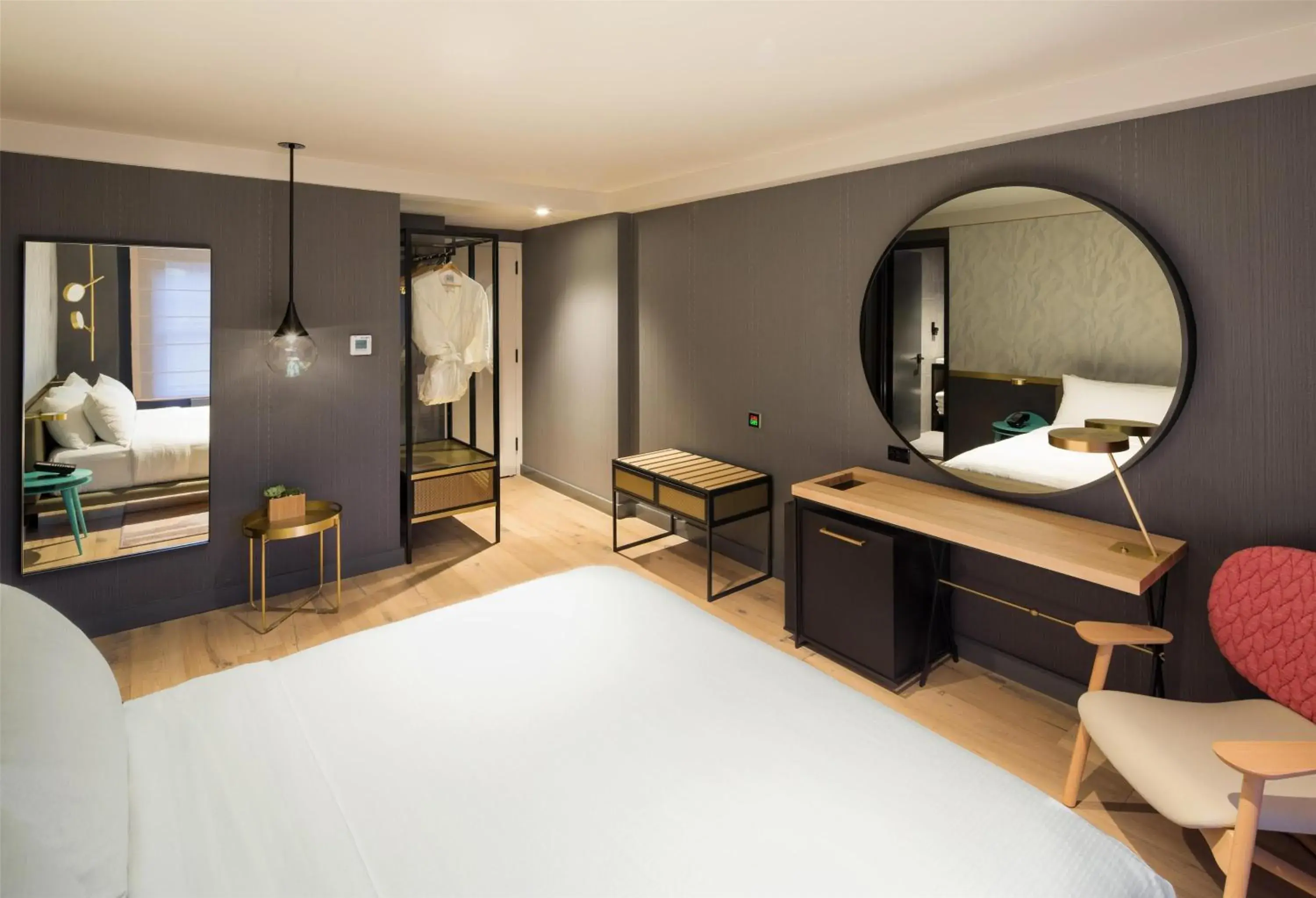 Bedroom, Bed in The Time New York, part of JdV by Hyatt Bedroom, Bed in The Time New York, part of JdV by Hyatt