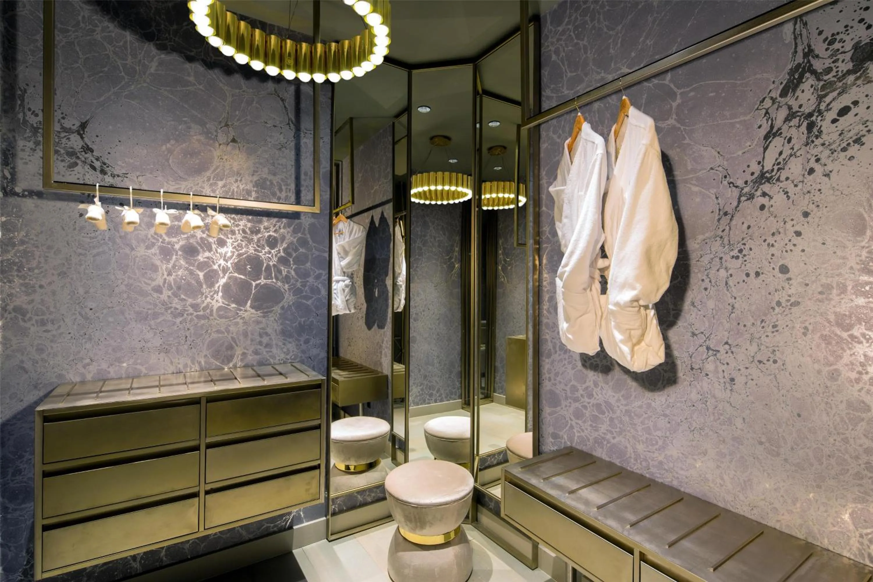 Photo of the whole room in The Time New York, part of JdV by Hyatt