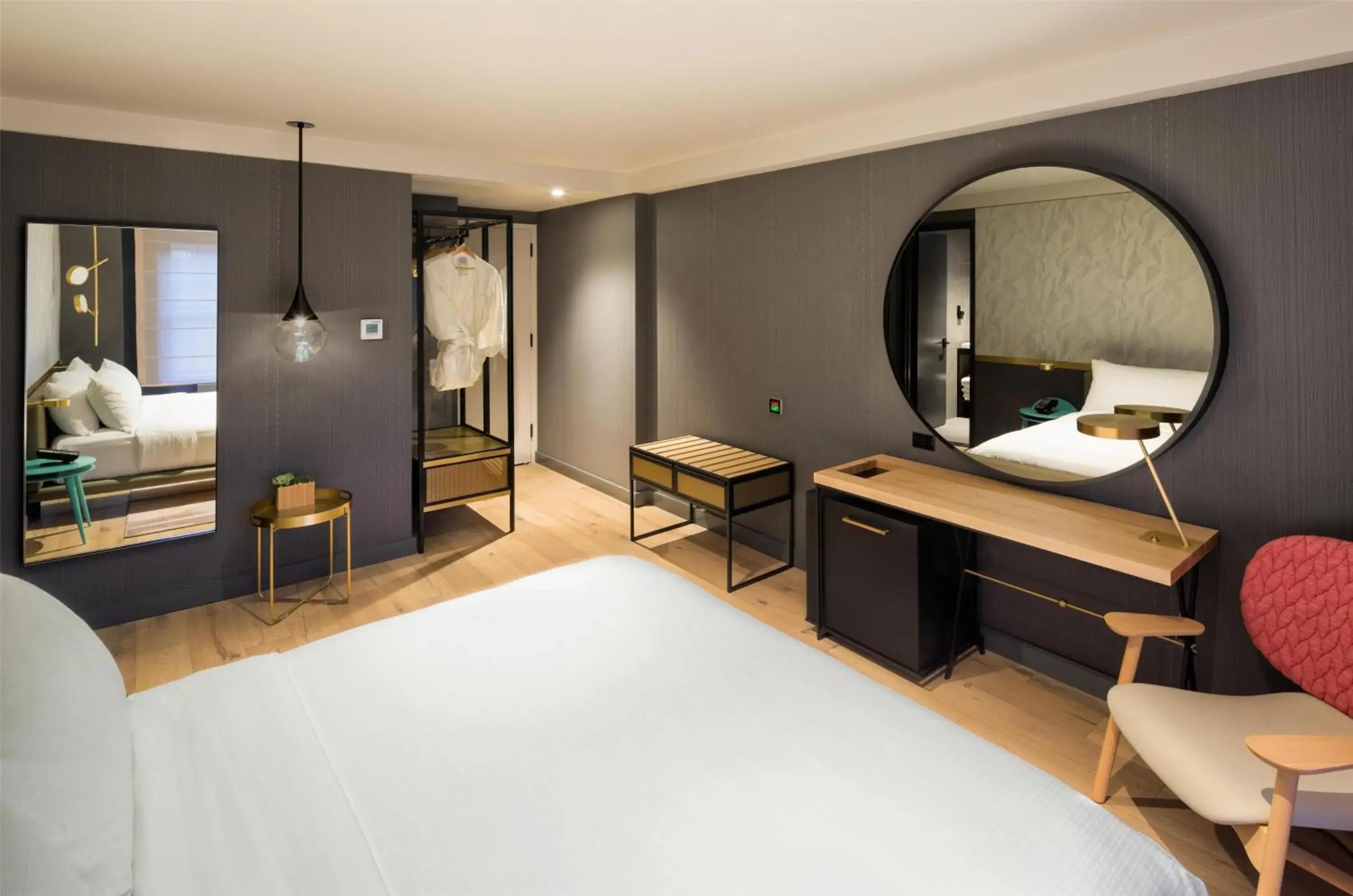 Bedroom, Bed in The Time New York, part of JdV by Hyatt Bedroom, Bed in The Time New York, part of JdV by Hyatt