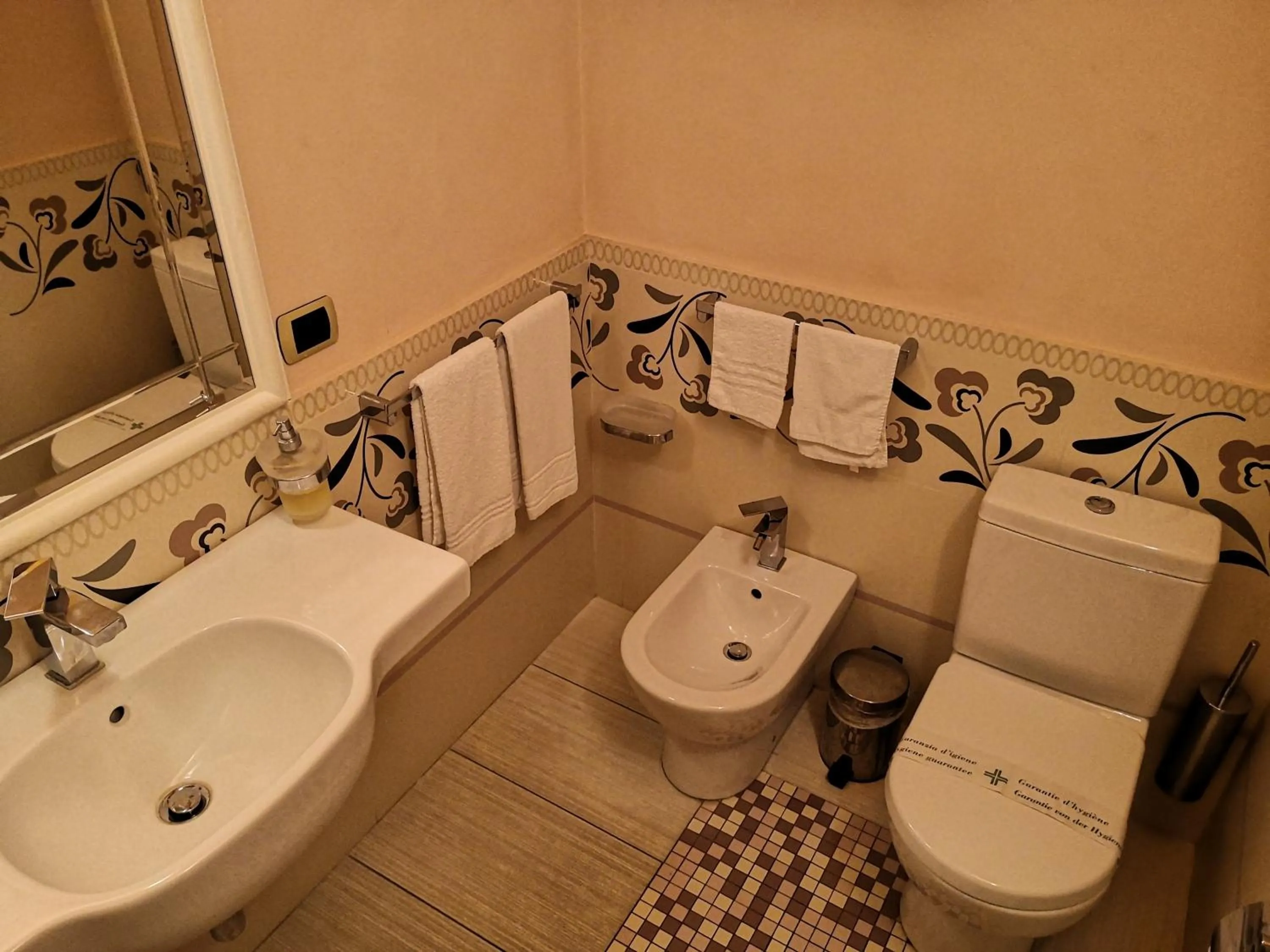 Bathroom in B&B Acireale - Il Cavalluccio Marino Fronte Mare