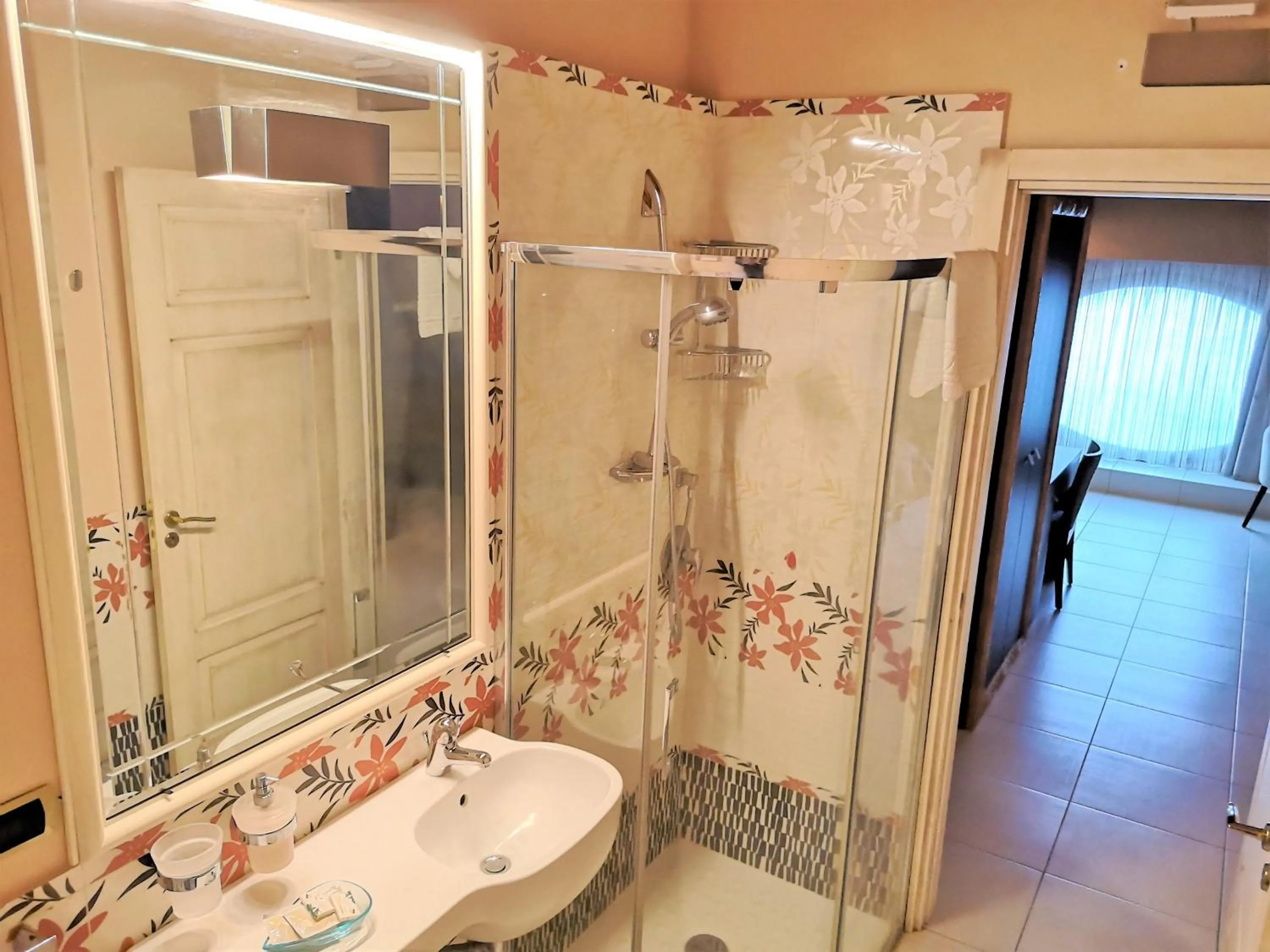 Bathroom in B&B Acireale - Il Cavalluccio Marino Fronte Mare