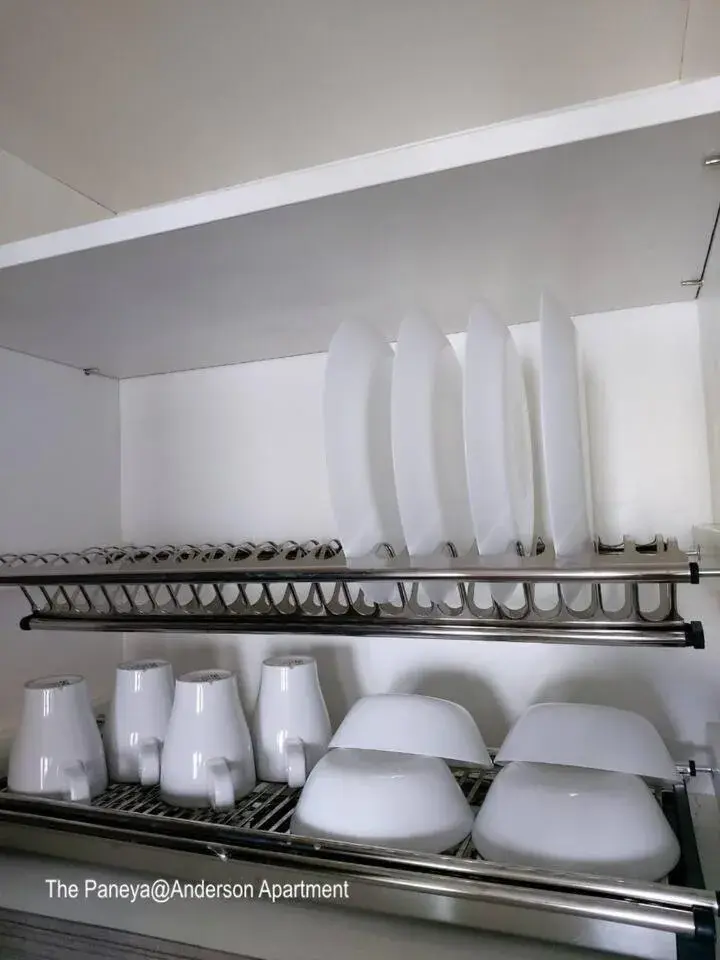 Kitchen or kitchenette, Bed in The Paneya@Anderson Apartment Kitchen or kitchenette, Bed in The Paneya@Anderson Apartment